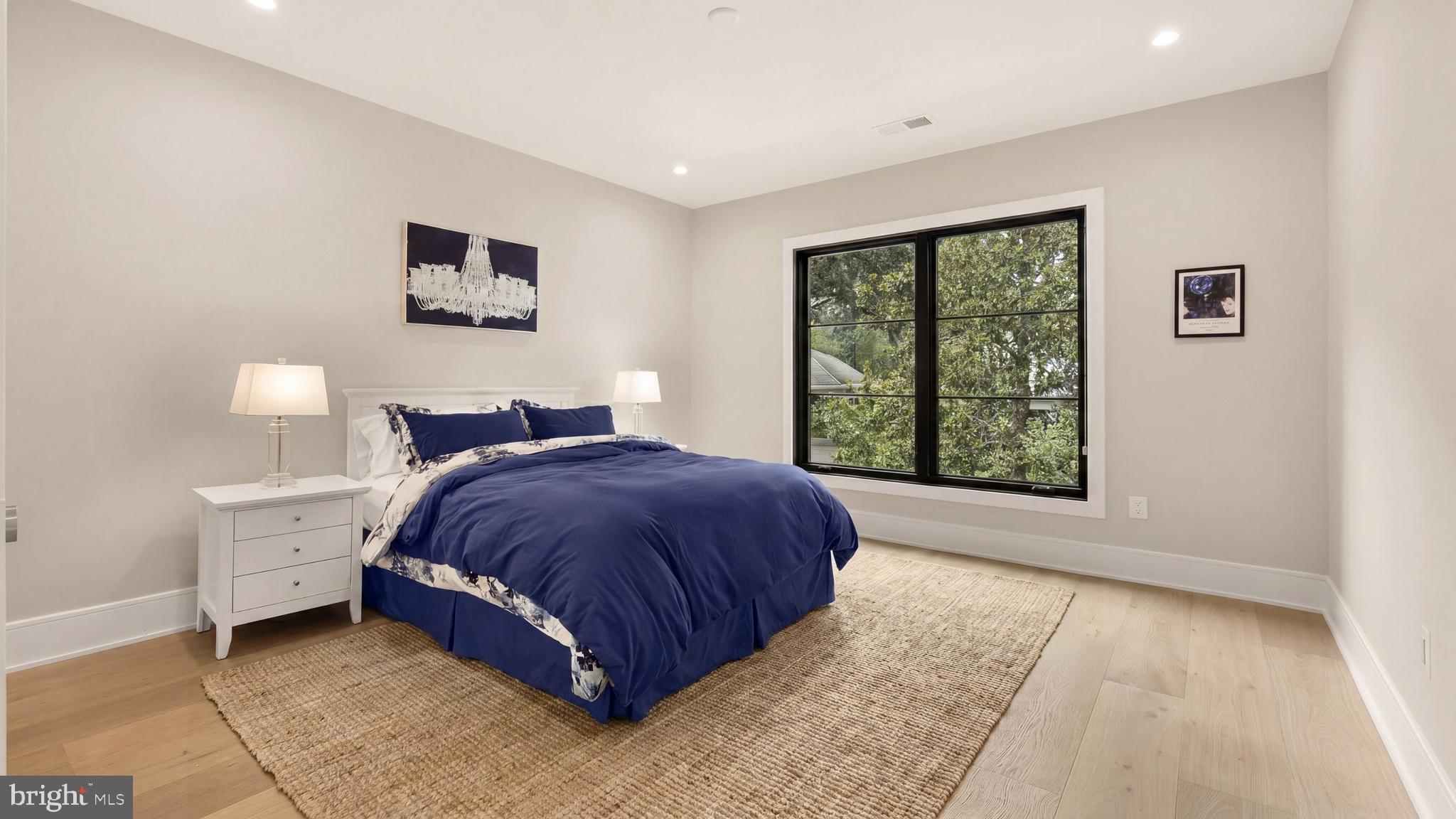 HANSBOROUGH - Residential