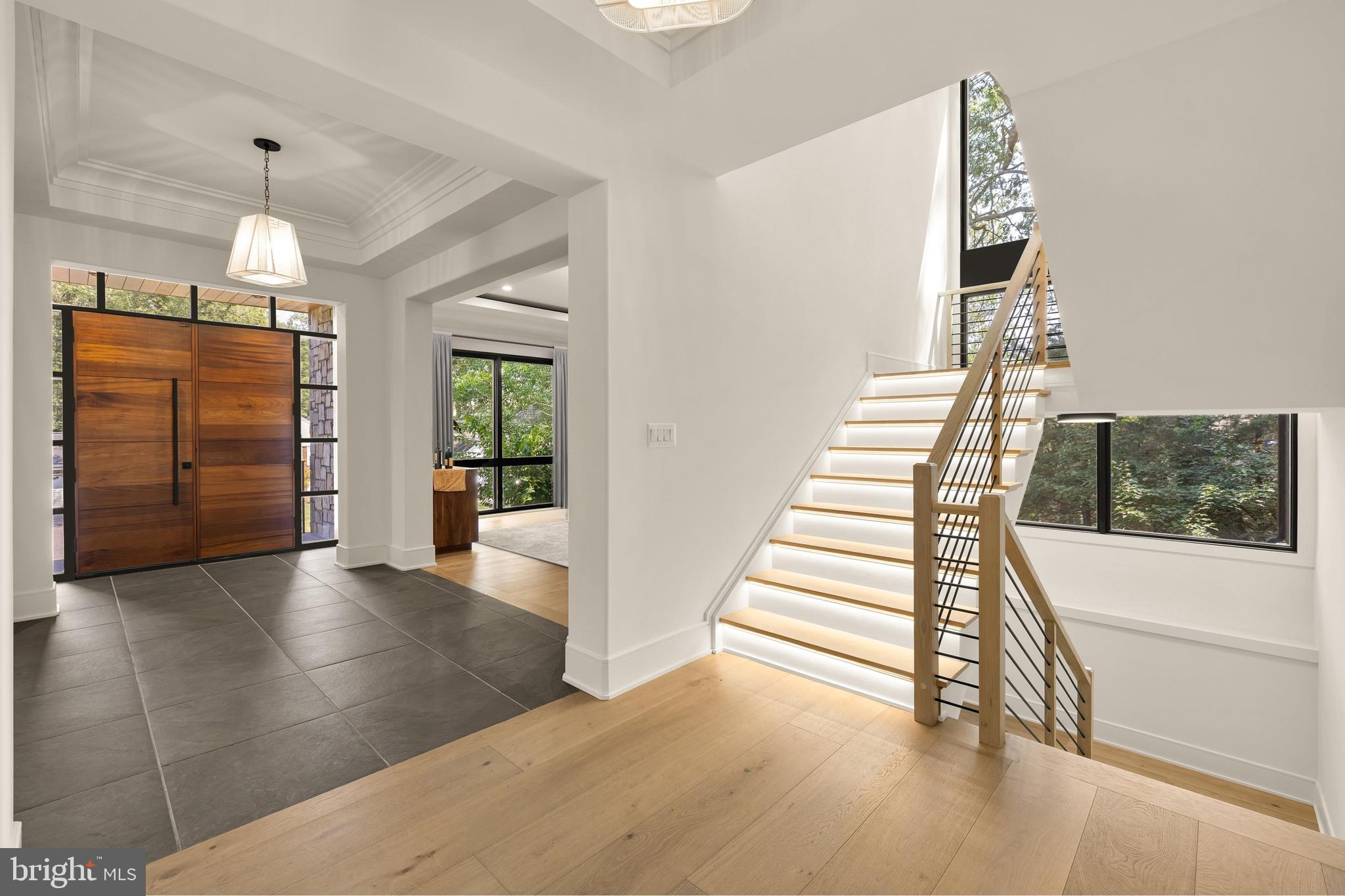 HANSBOROUGH - Residential