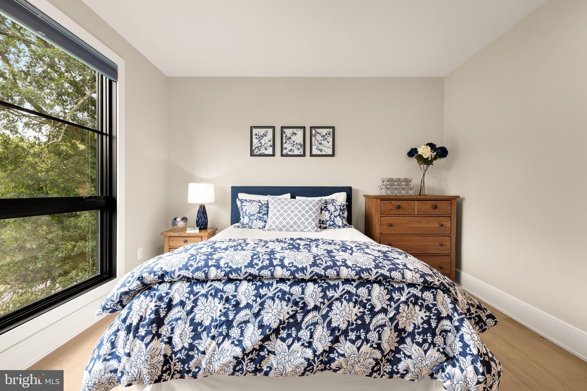 HANSBOROUGH - Residential