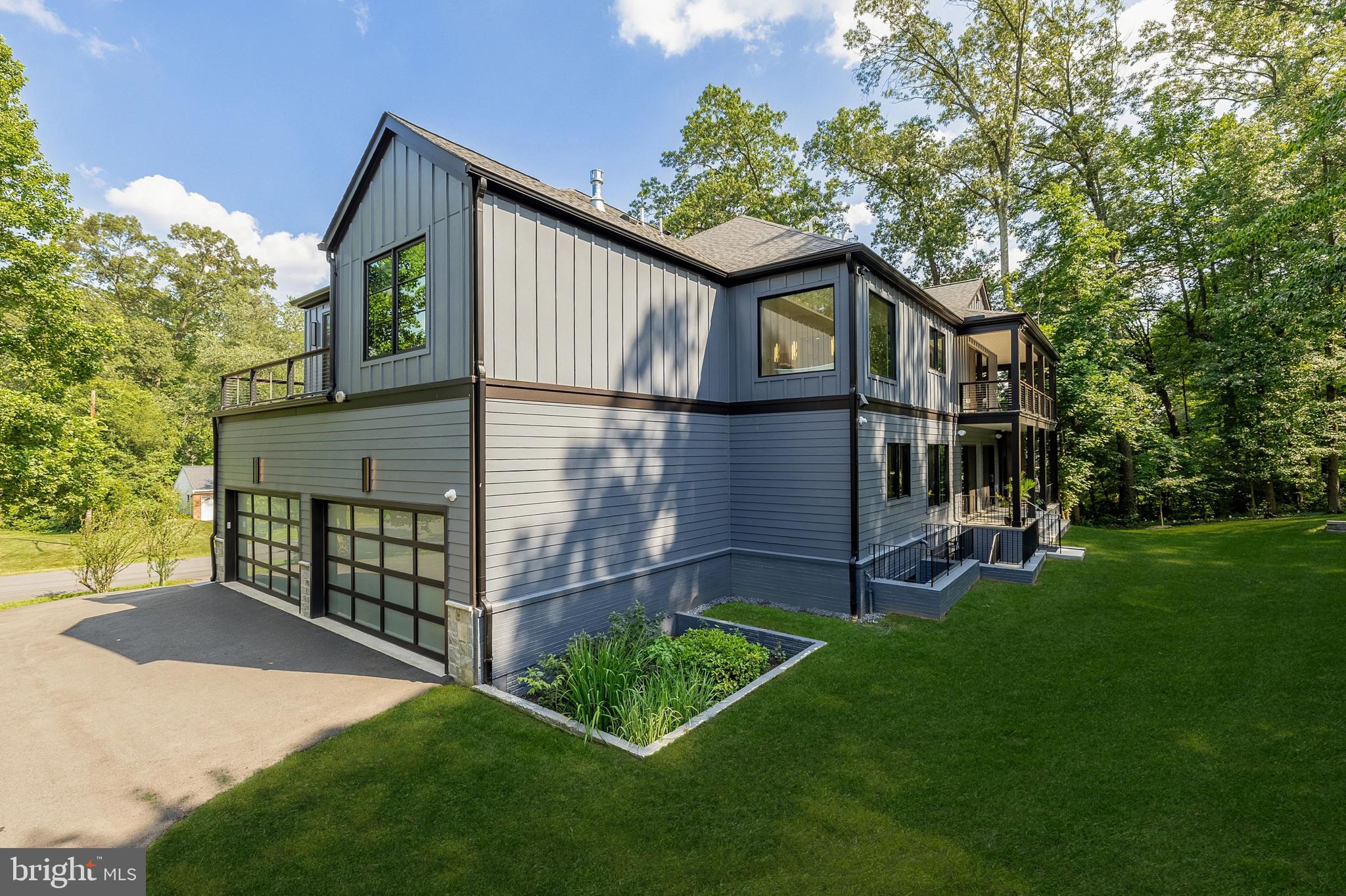 HANSBOROUGH - Residential