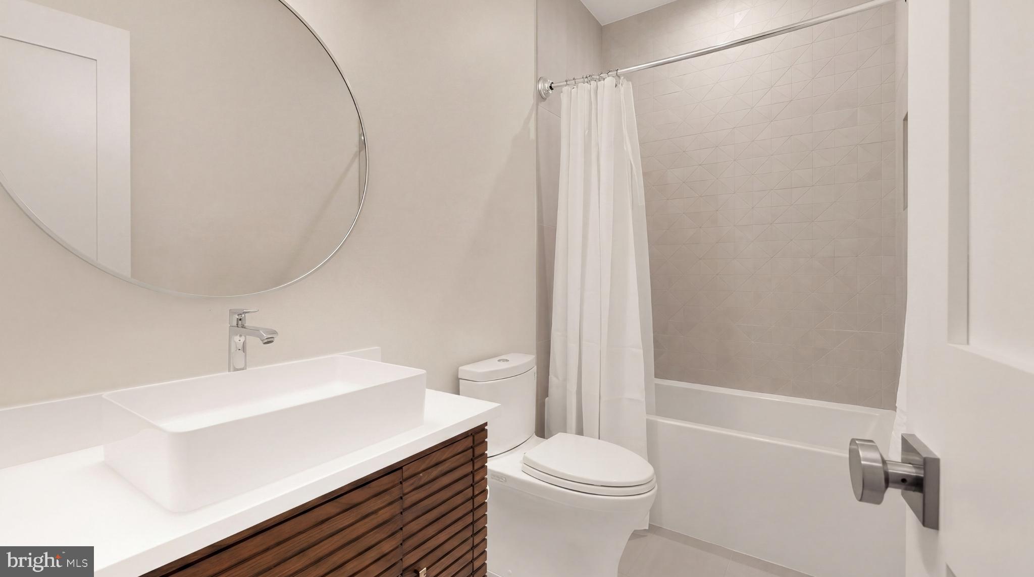 HANSBOROUGH - Residential