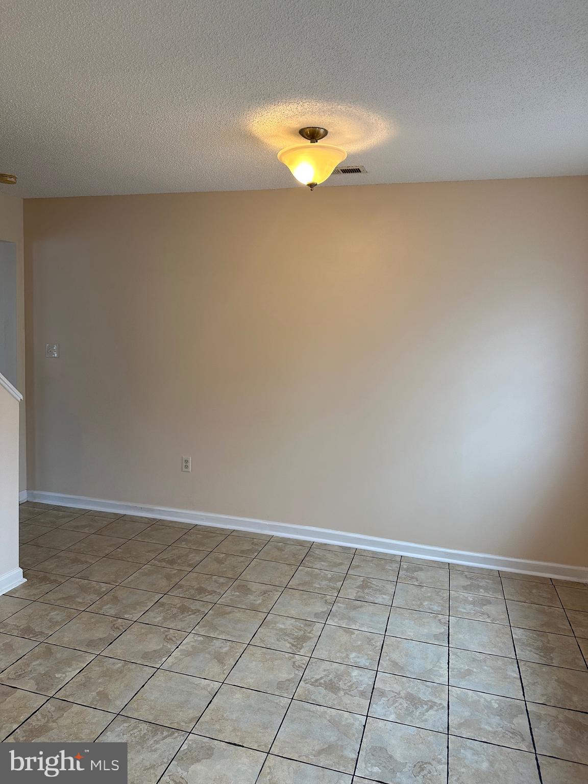 CARLISLE HEIGHTS - Residential Lease