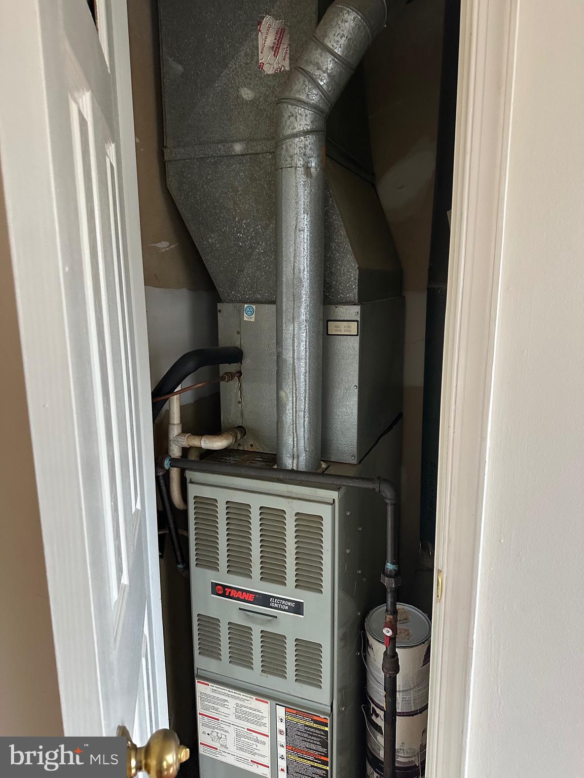 CARLISLE HEIGHTS - Residential Lease