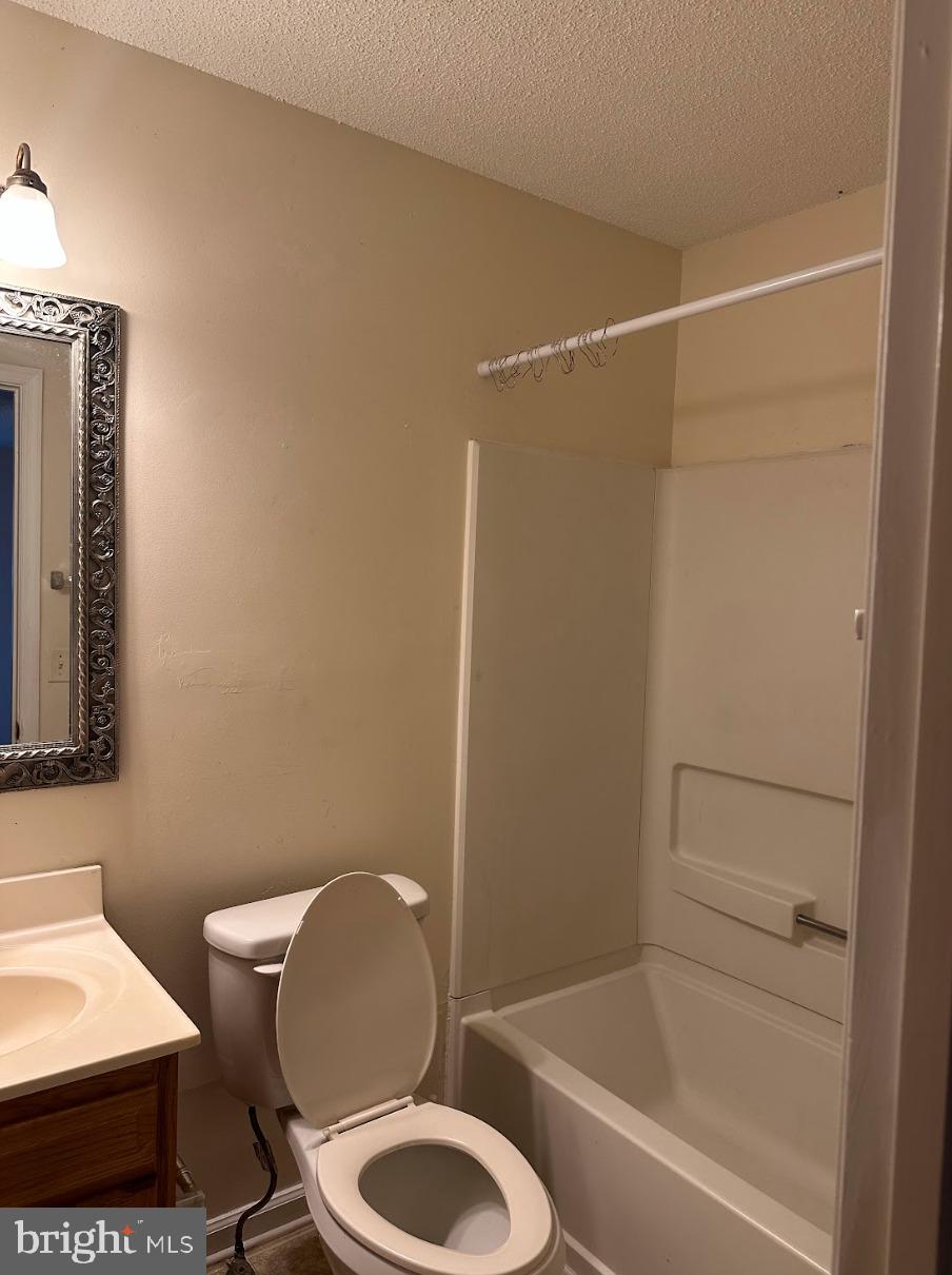 CARLISLE HEIGHTS - Residential Lease