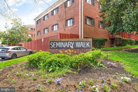 Photo of 49 Skyhill Road #204, ALEXANDRIA, VA 22314 (MLS # VAAX2060440)