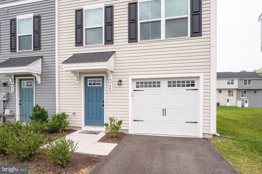 Price Improvement! Ready for New Owners. Come check out this beautifully maintained end-unit townhouse, less than 3 years old! Offering three spacious levels of living, this home features a fully finished basement—ideal for entertaining guests or enjoying a quiet retreat. Step outside to your private patio, perfect for soaking up the sunshine or enjoying a morning coffee. Inside, the modern kitchen is a chef’s dream, complete with sleek granite countertops and ample workspace. Additional highlights include an attached garage for convenient parking and added storage, and large windows that flood the home with natural light. Recently added privacy fence too! With its prime location and contemporary design, this home truly has it all. Don’t miss out on this incredible townhouse—schedule your showing today!