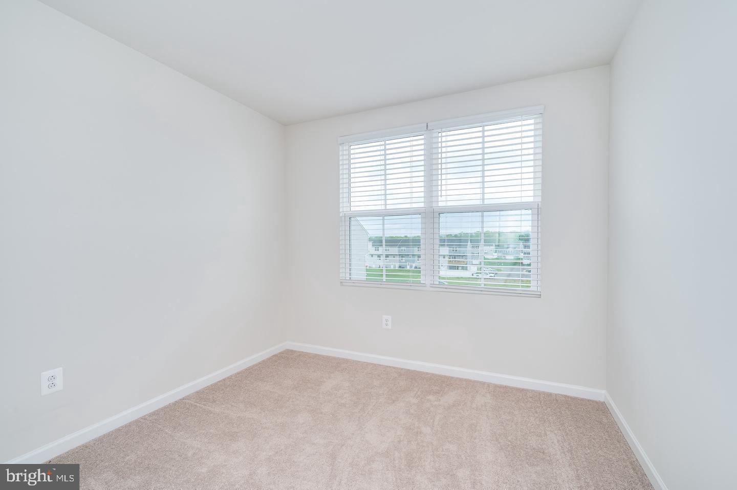 SOUTH BROOK - Residential