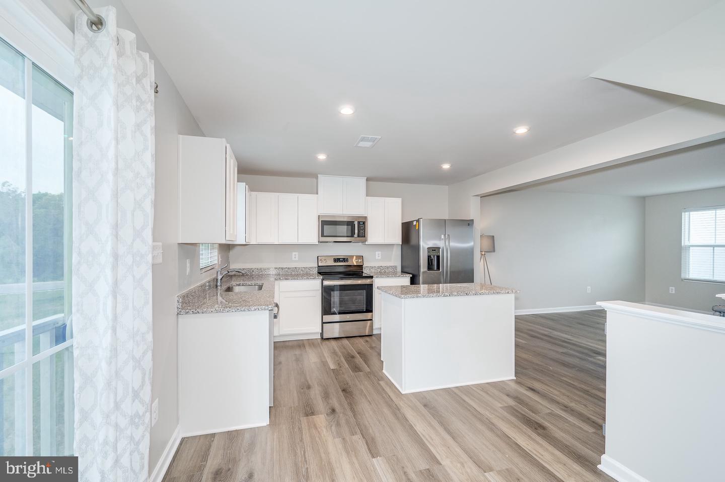 SOUTH BROOK - Residential