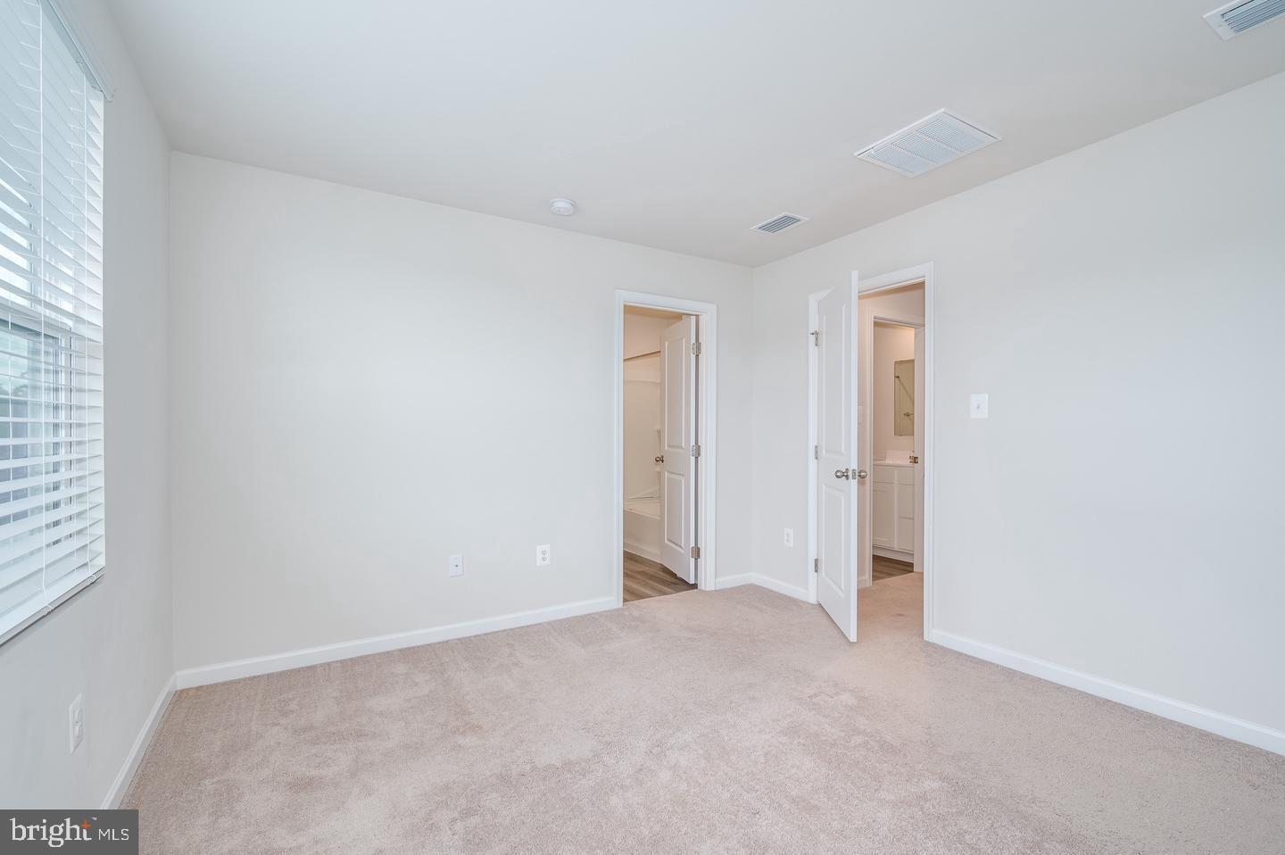 SOUTH BROOK - Residential