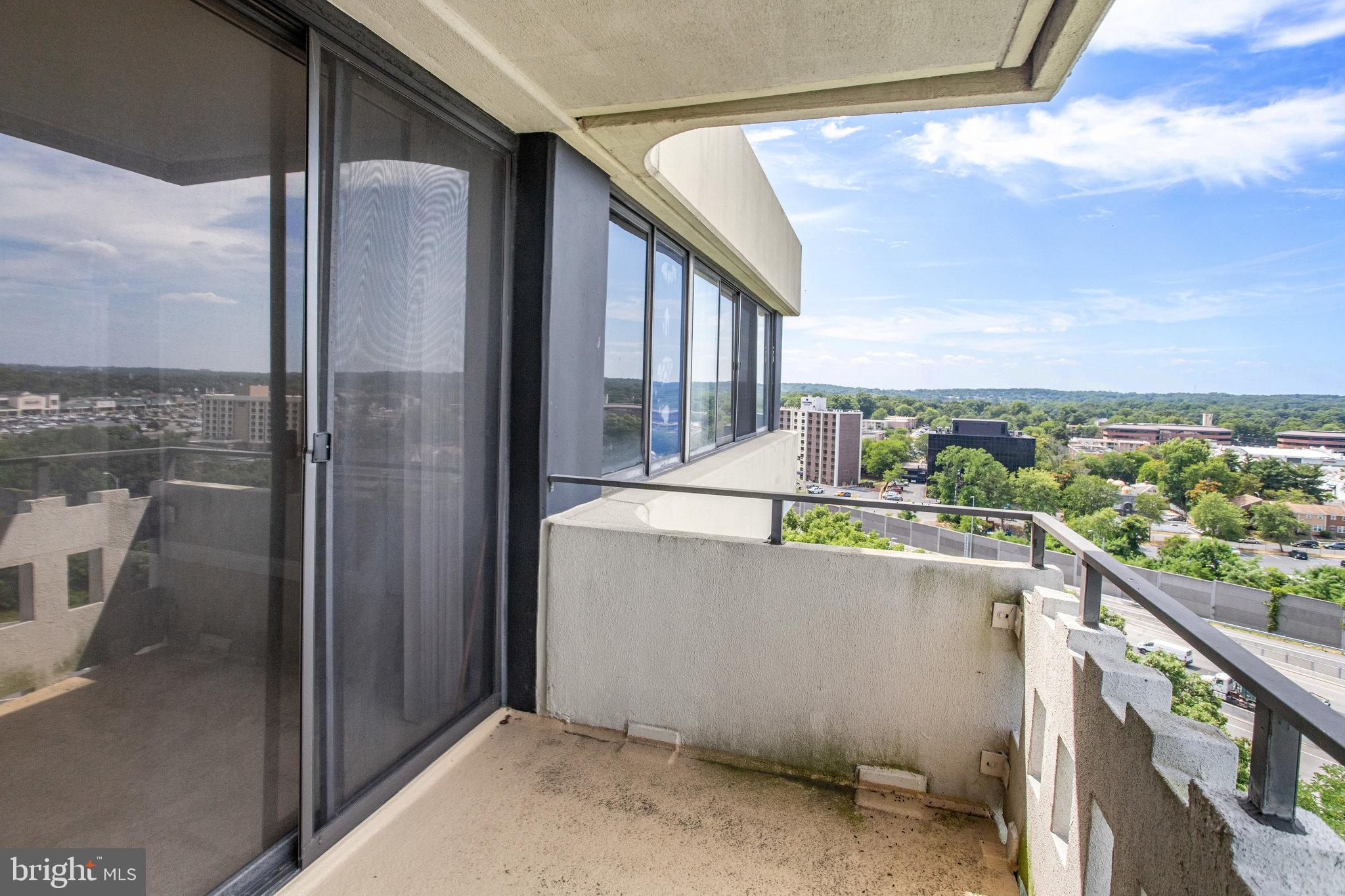 OLYMPUS AT LANDMARK - Residential Lease