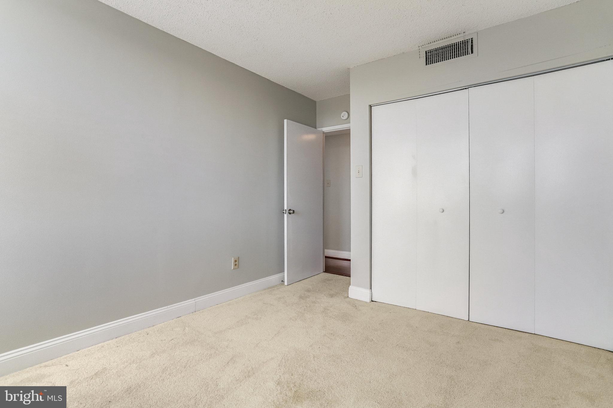 OLYMPUS AT LANDMARK - Residential Lease