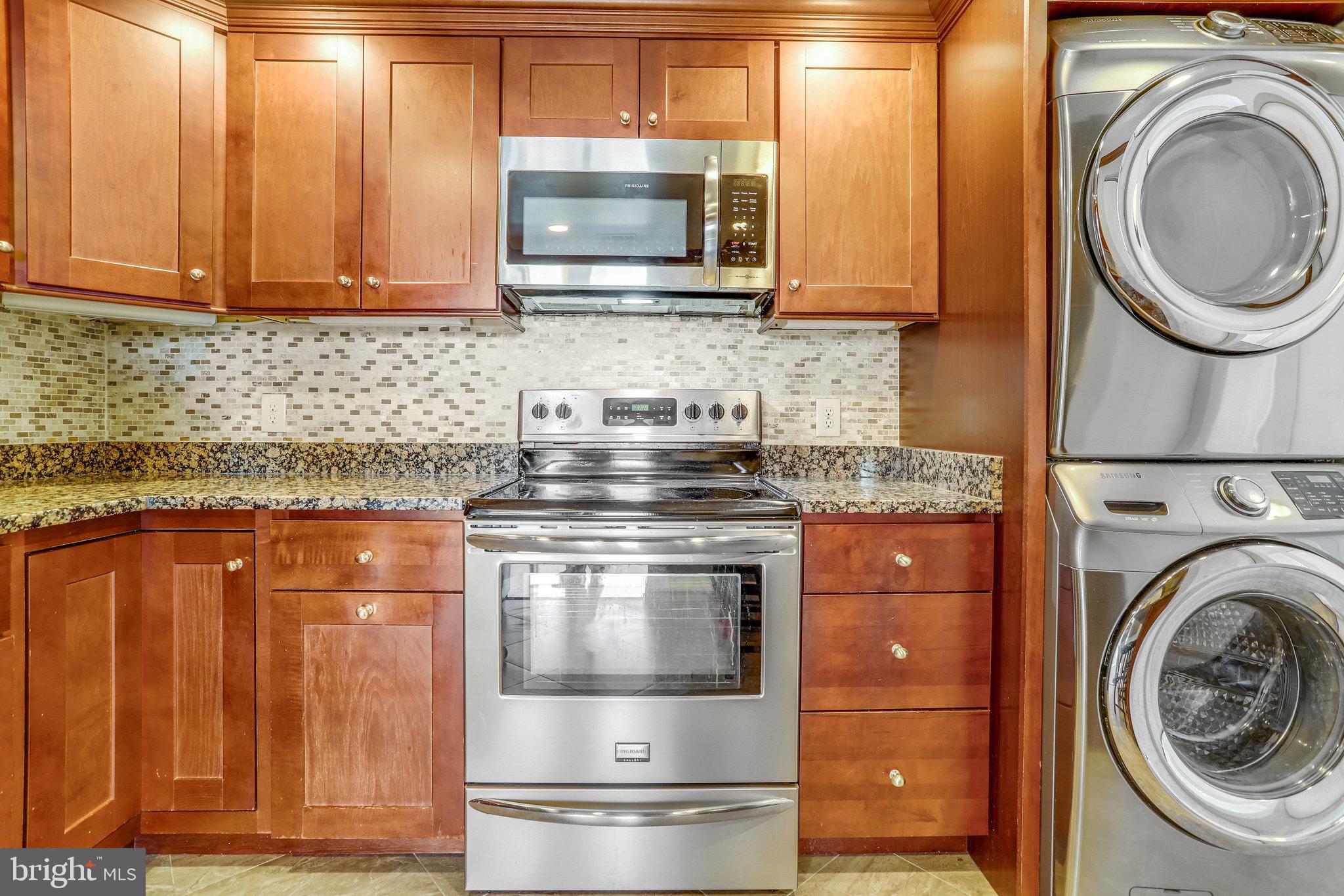 OLYMPUS AT LANDMARK - Residential Lease