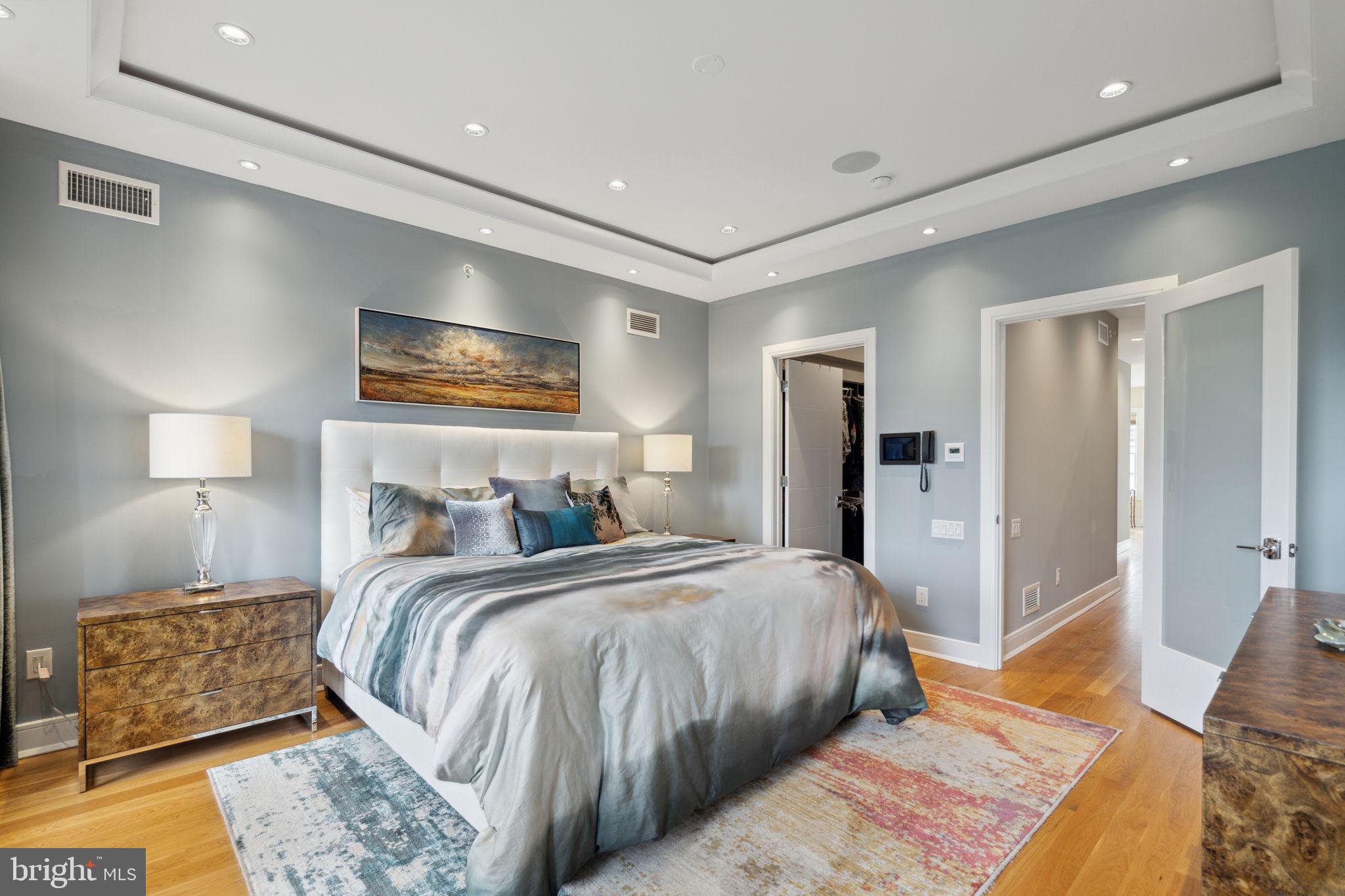 BELLA VISTA - Residential