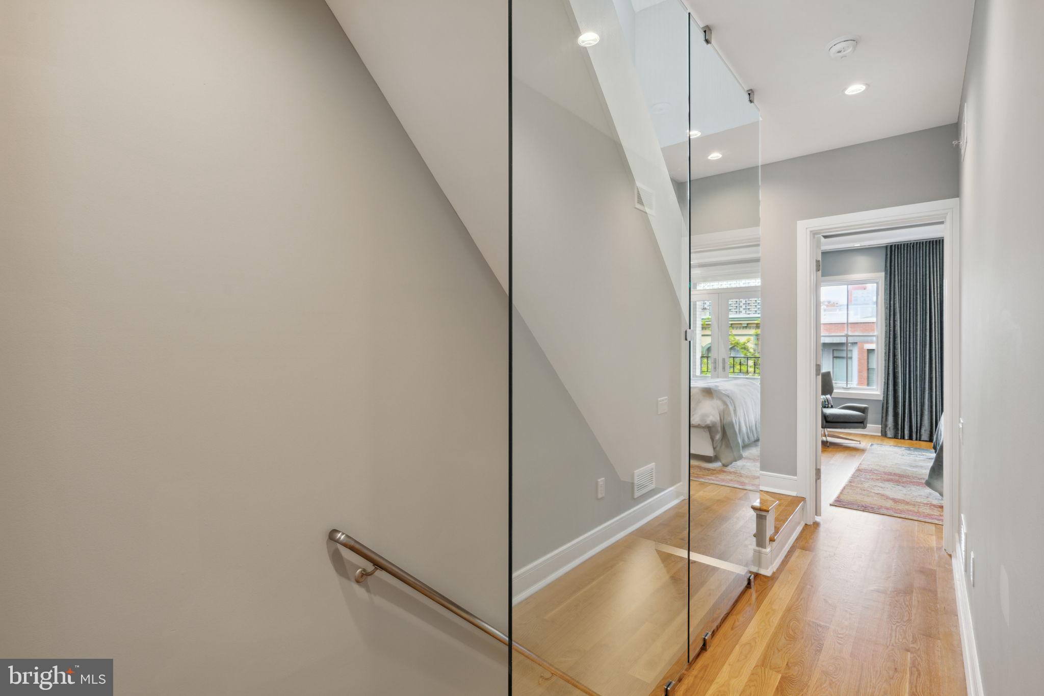 BELLA VISTA - Residential