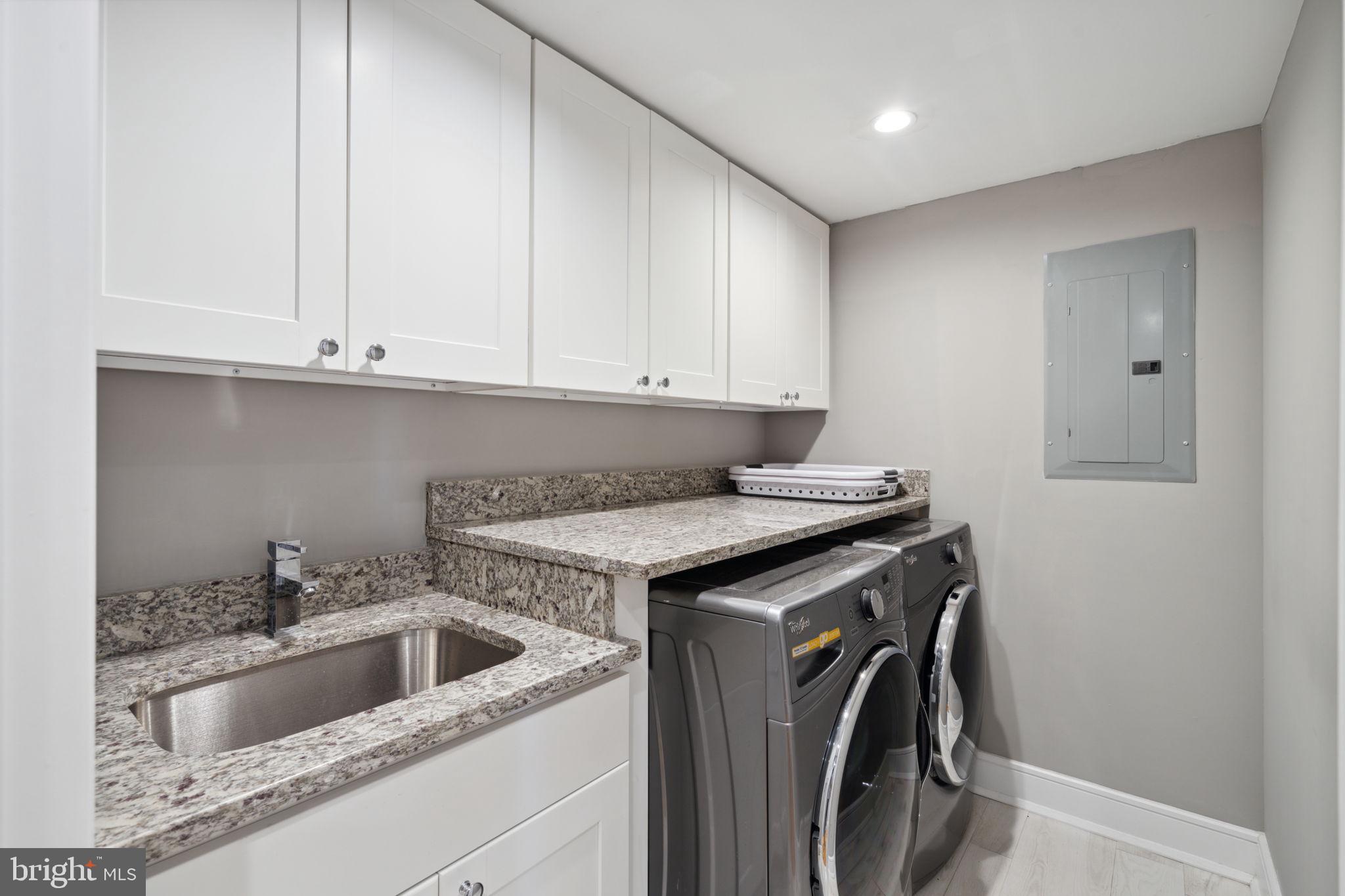 BELLA VISTA - Residential