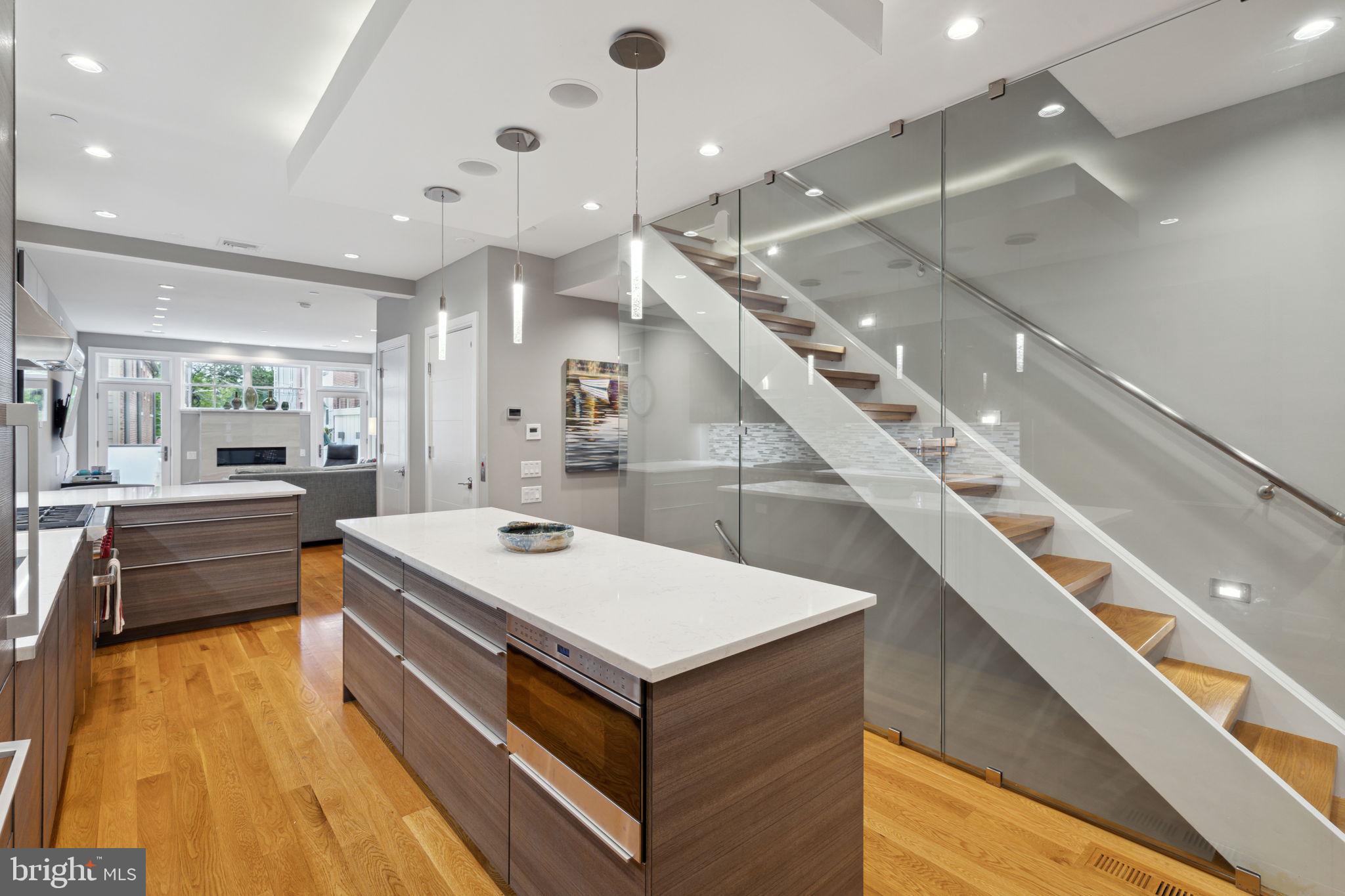 BELLA VISTA - Residential