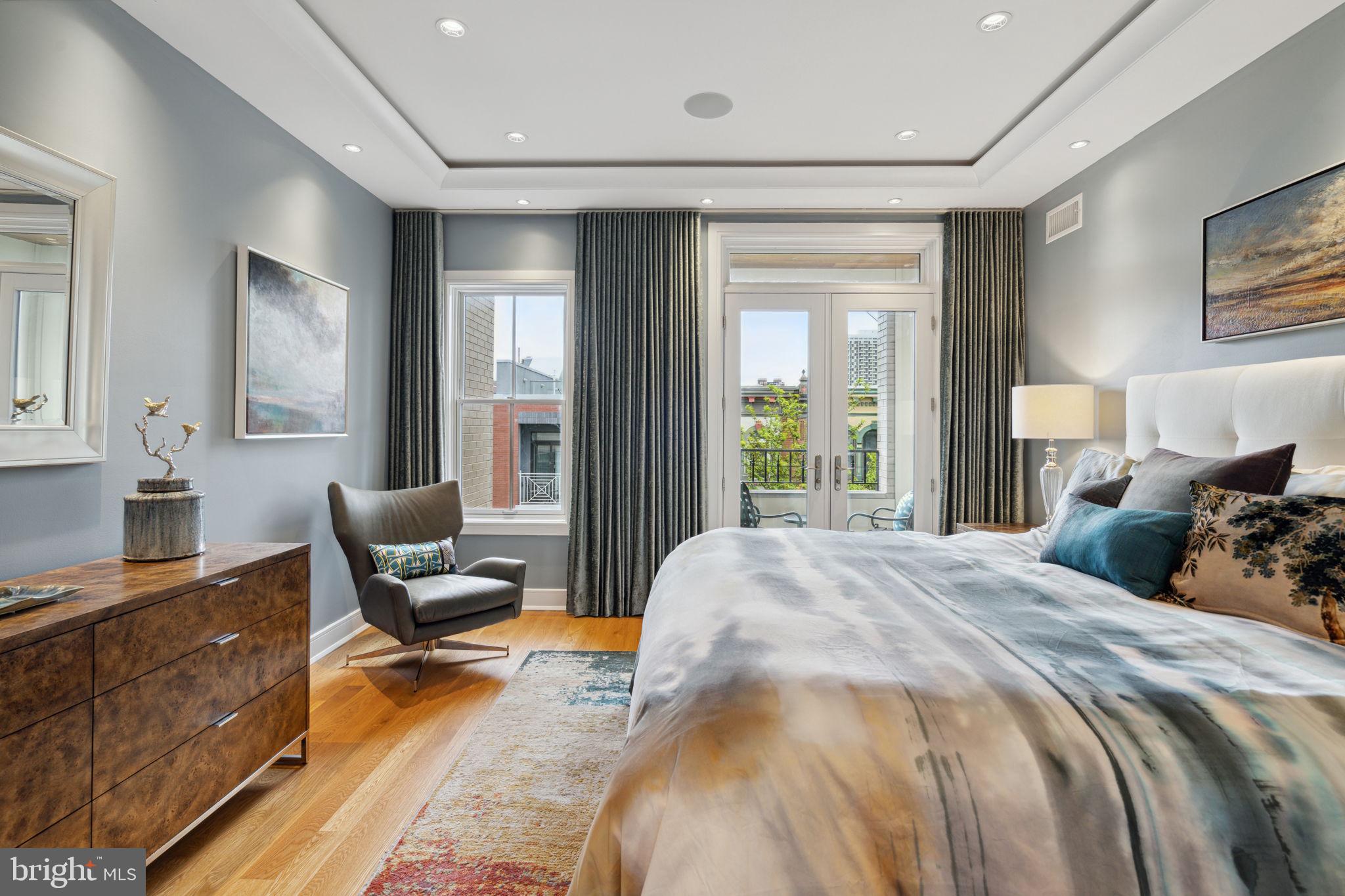 BELLA VISTA - Residential