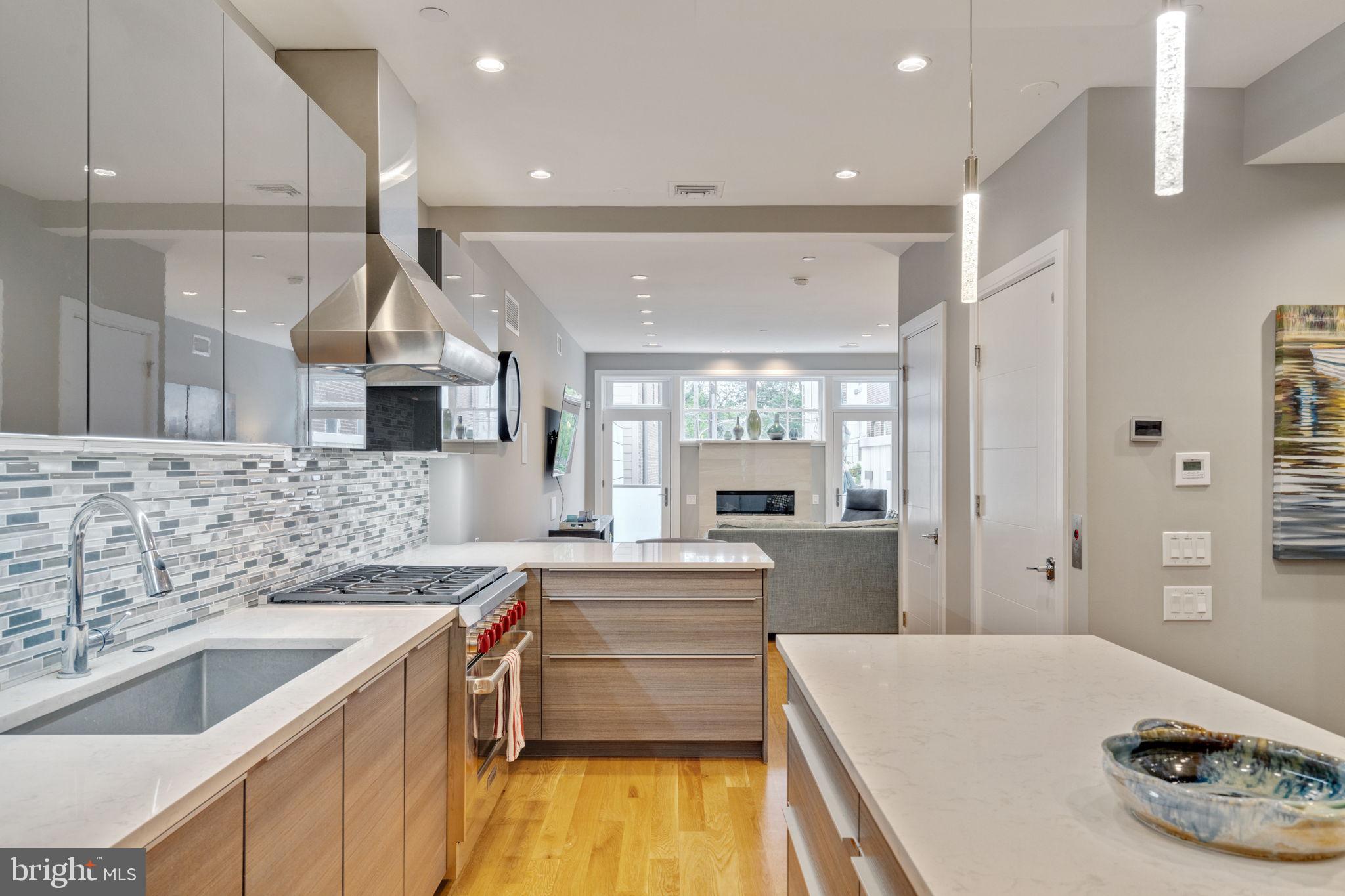 BELLA VISTA - Residential