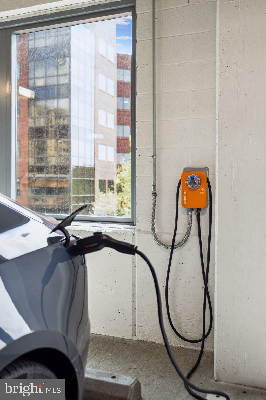 CHEVAL - Residential