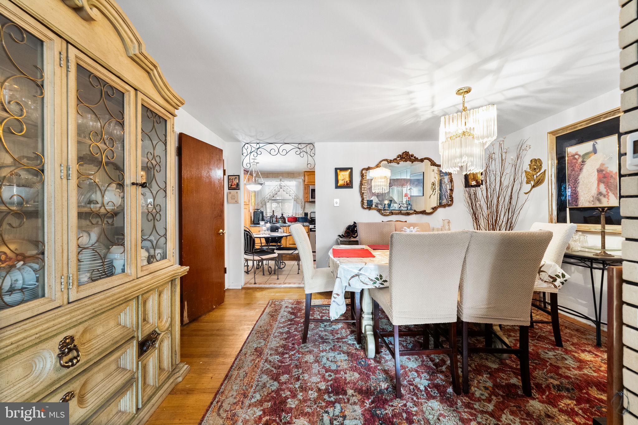 ASHTON-WOODENBRIDGE - Residential
