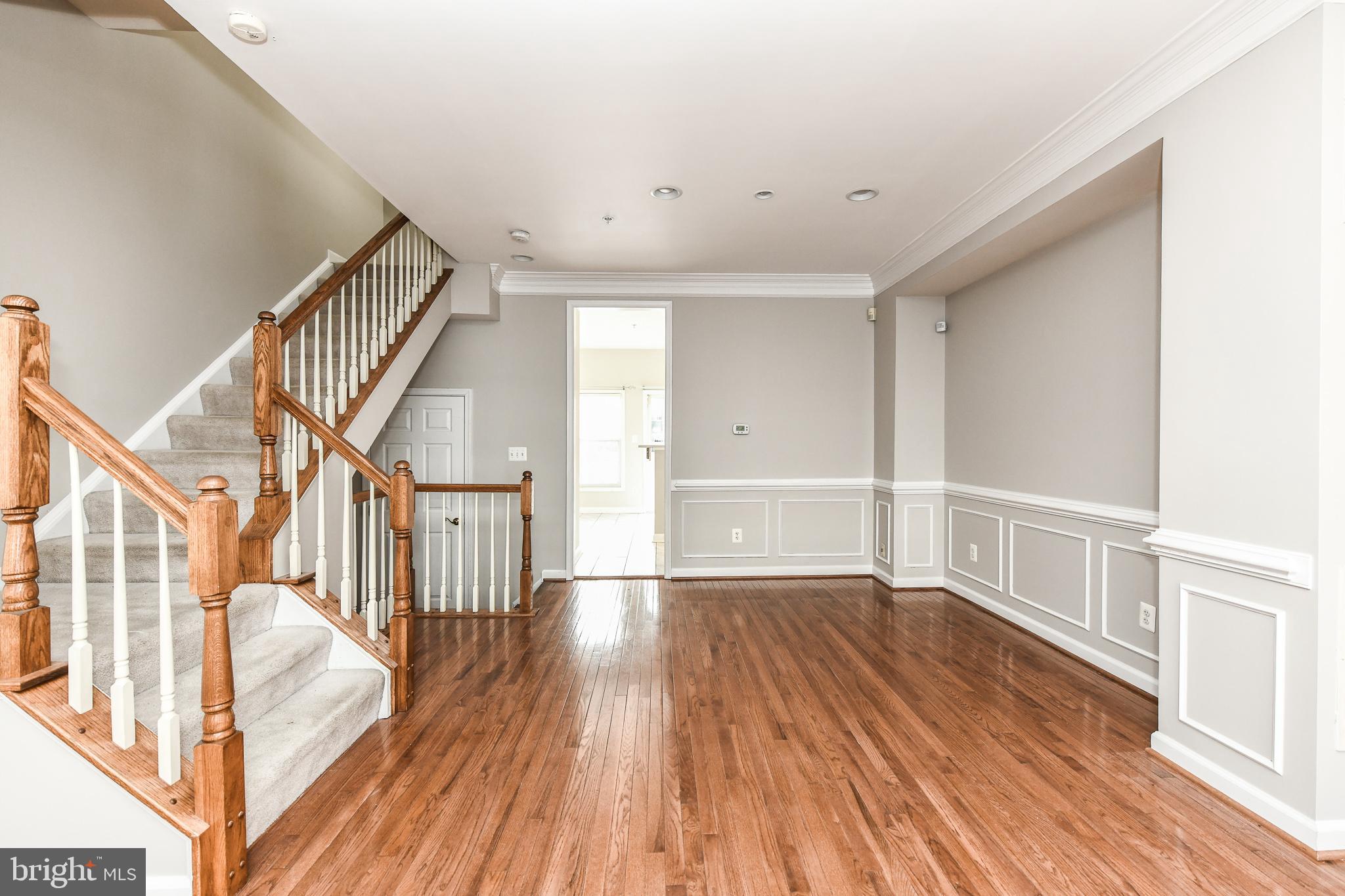 TYSONS VILLAGE - Residential Lease