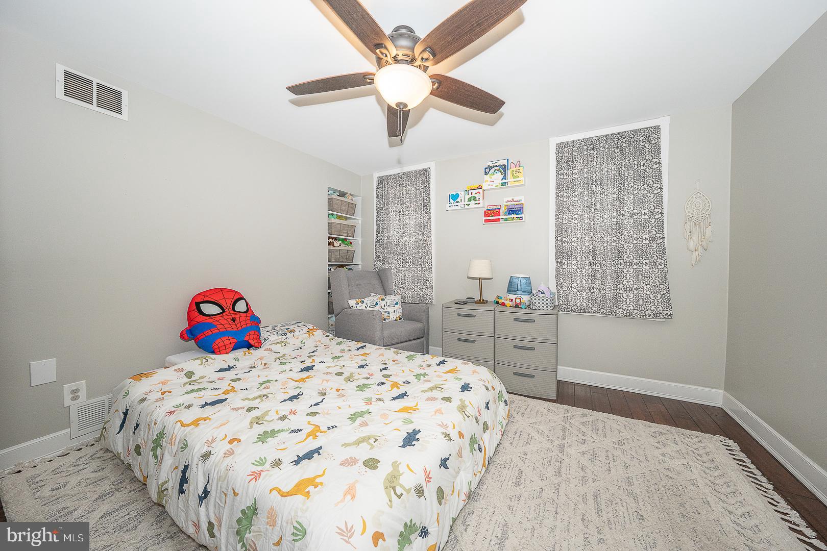 ART MUSEUM AREA - Residential