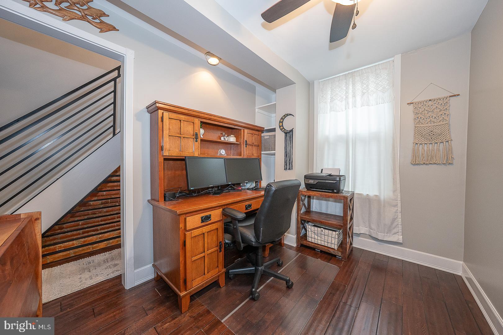 ART MUSEUM AREA - Residential