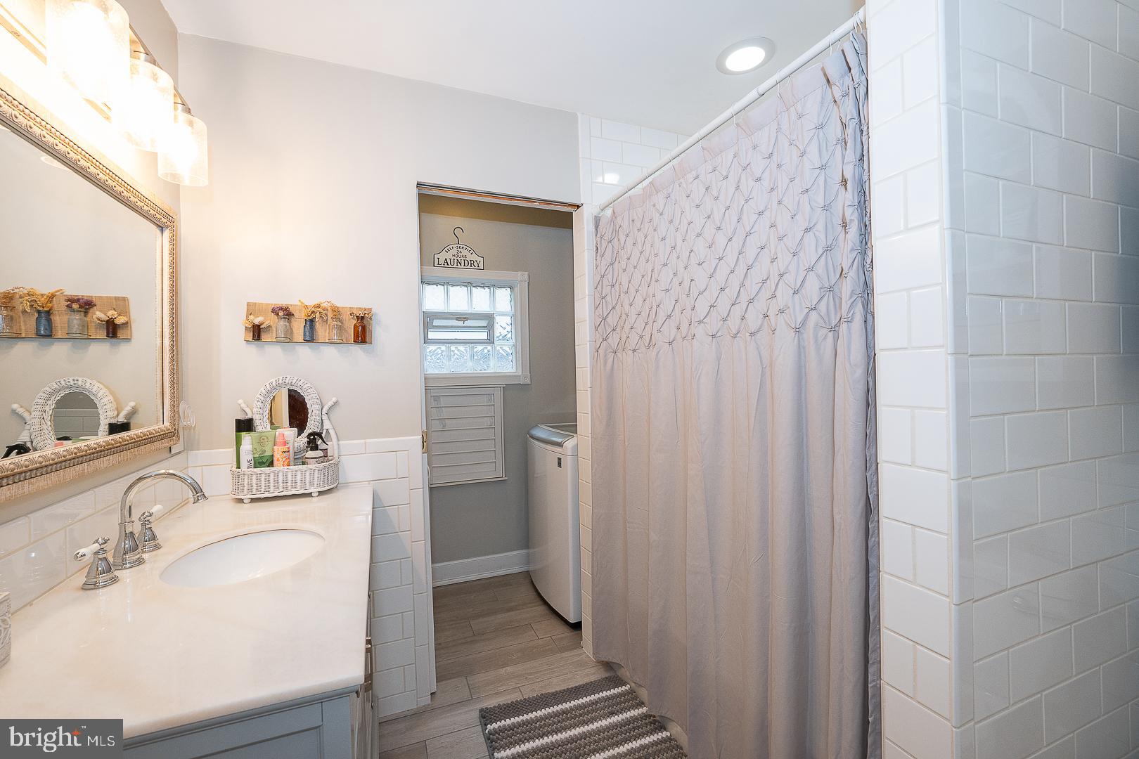 ART MUSEUM AREA - Residential