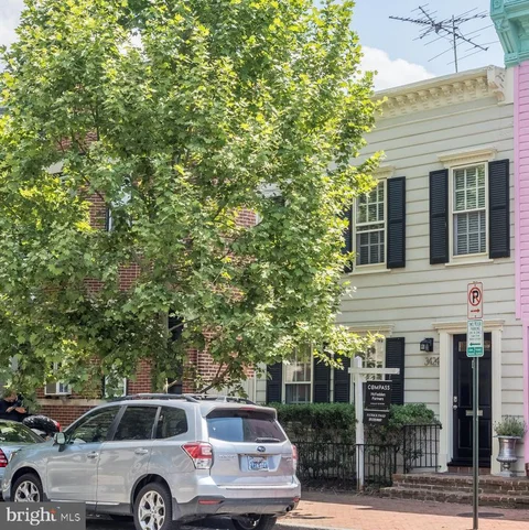 MLS: DCDC2266370