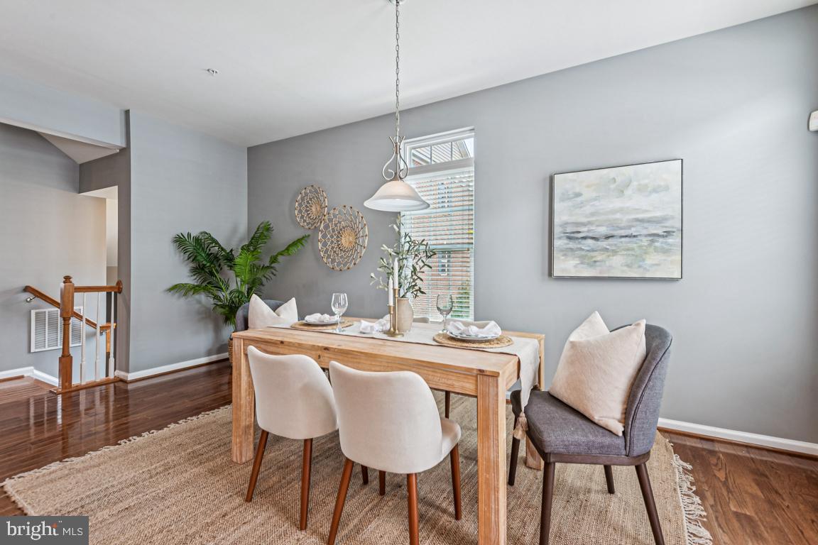 BUCKINGHAM ESTATES - Residential