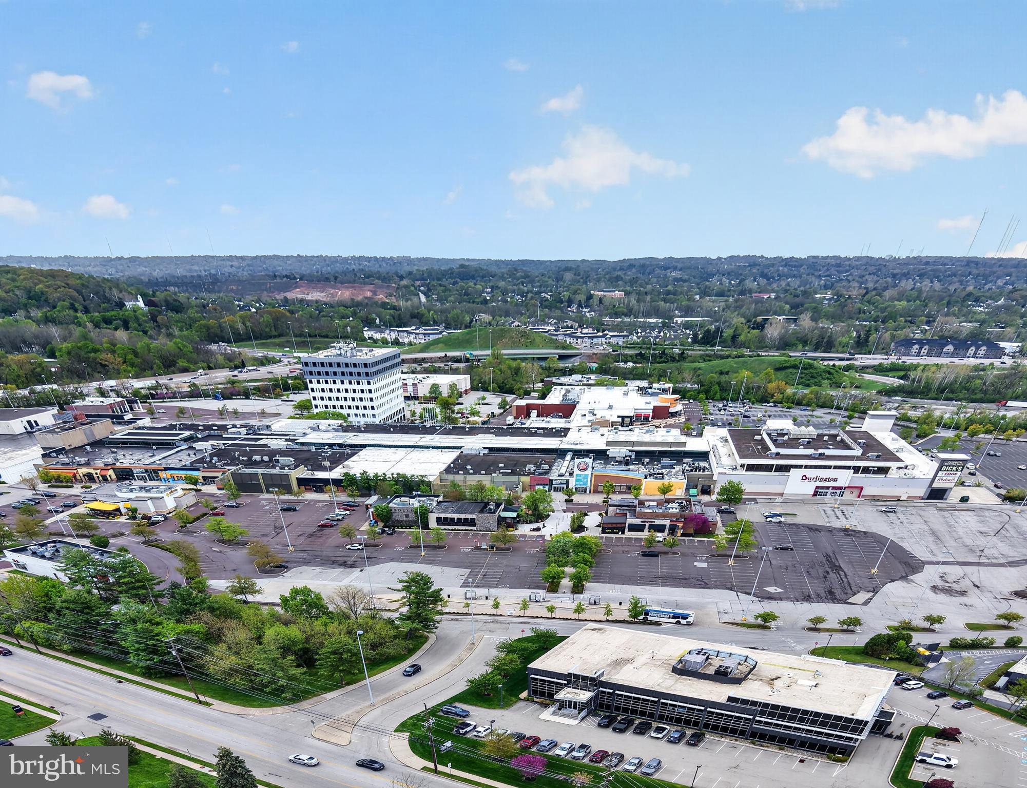 PLYMOUTH HILL - Residential