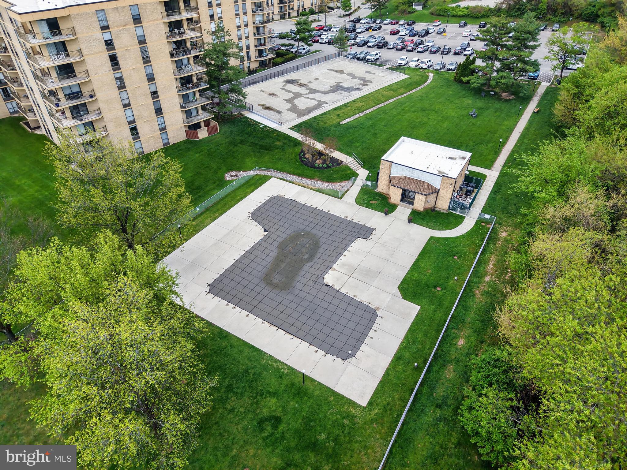 PLYMOUTH HILL - Residential