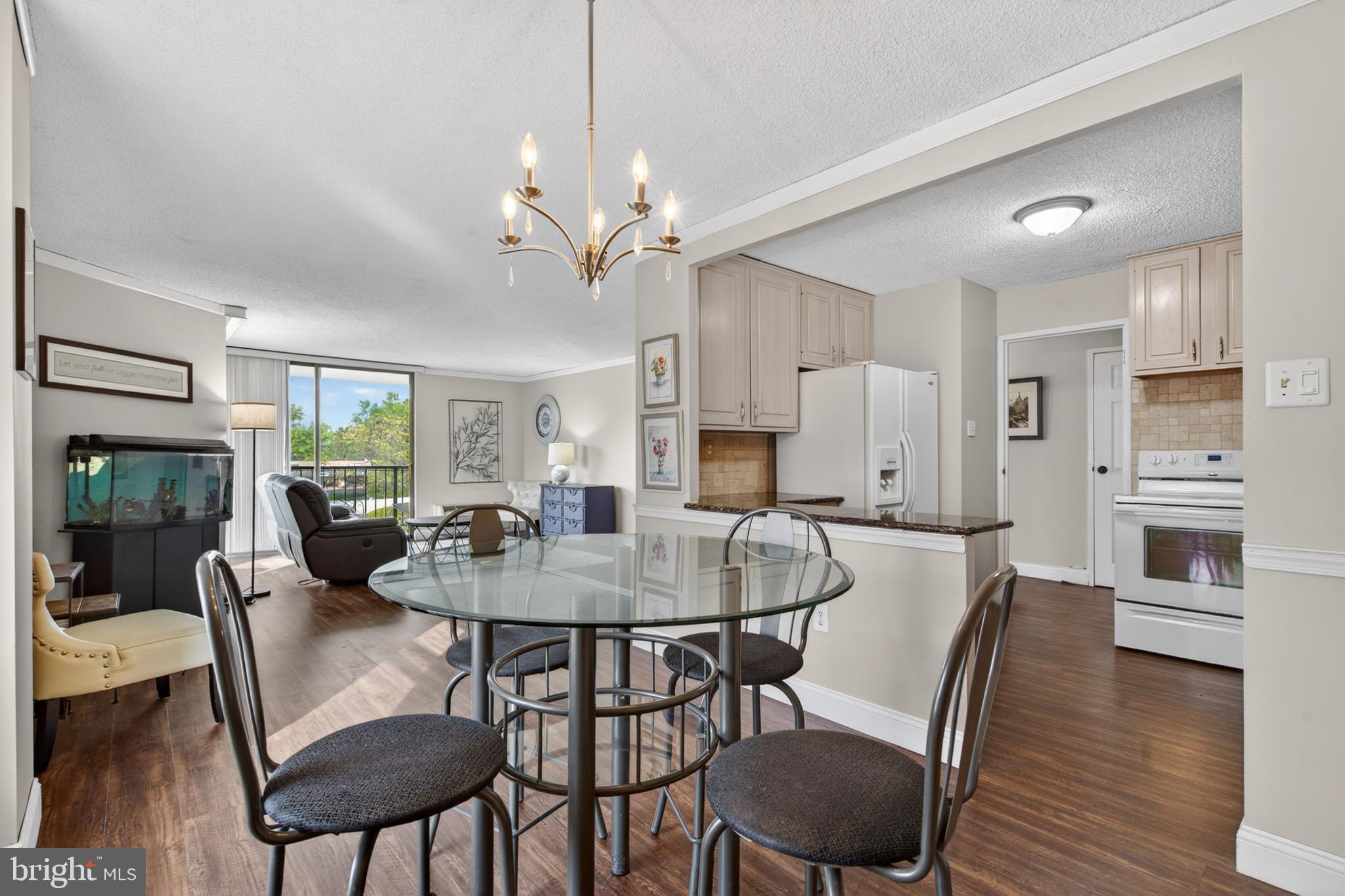 PLYMOUTH HILL - Residential