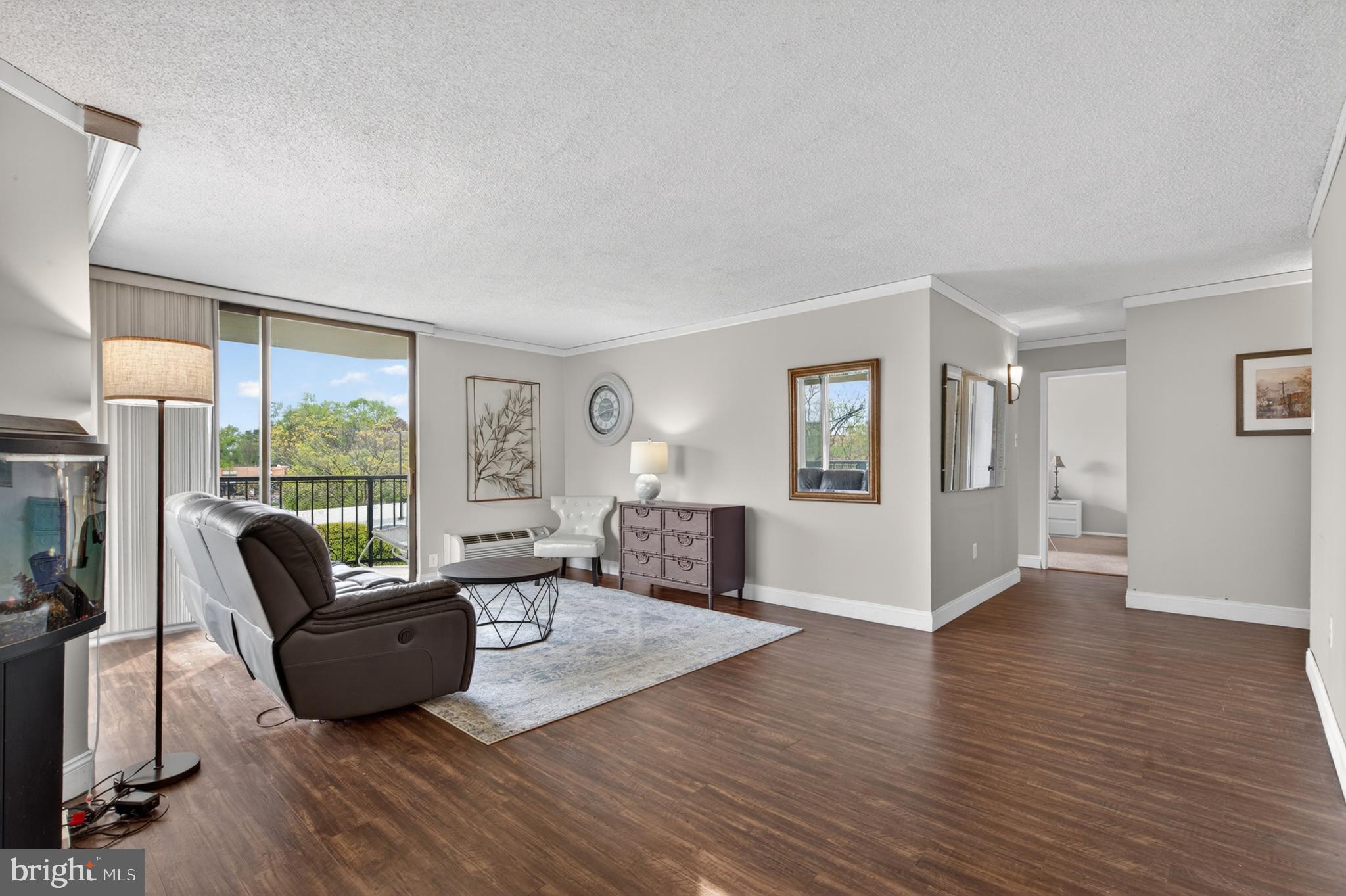 PLYMOUTH HILL - Residential