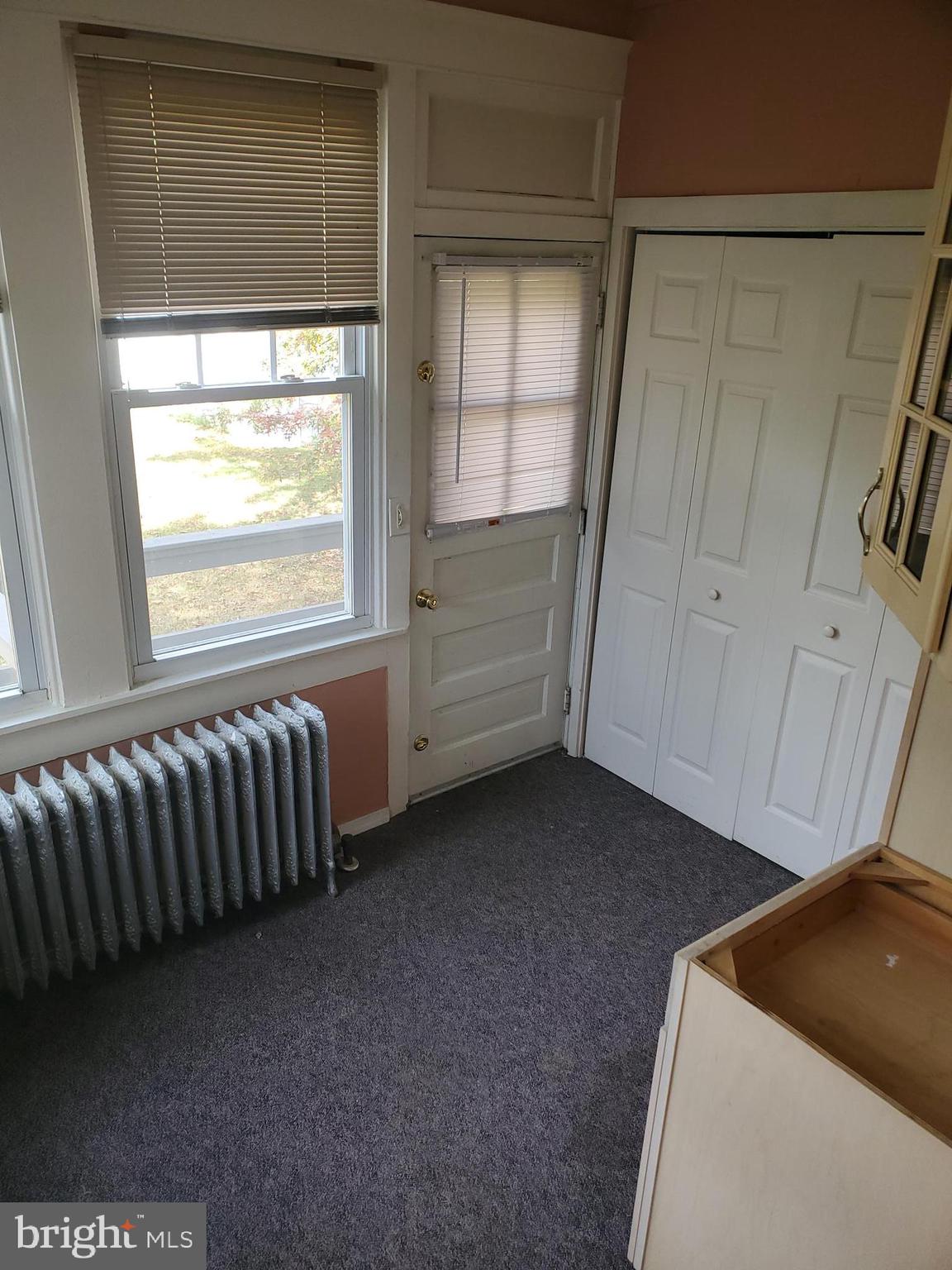 FRANKFORD - Residential Lease