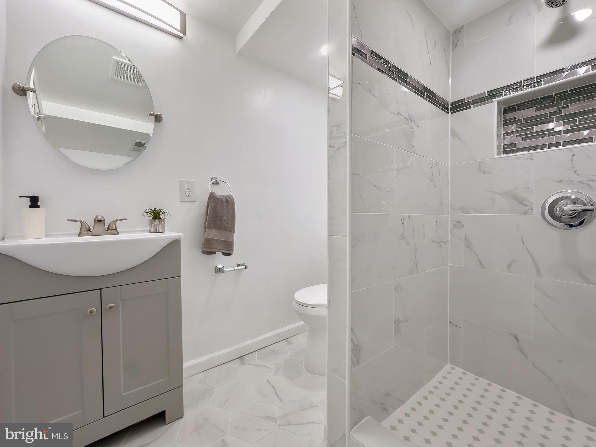 BALLARDS - Residential