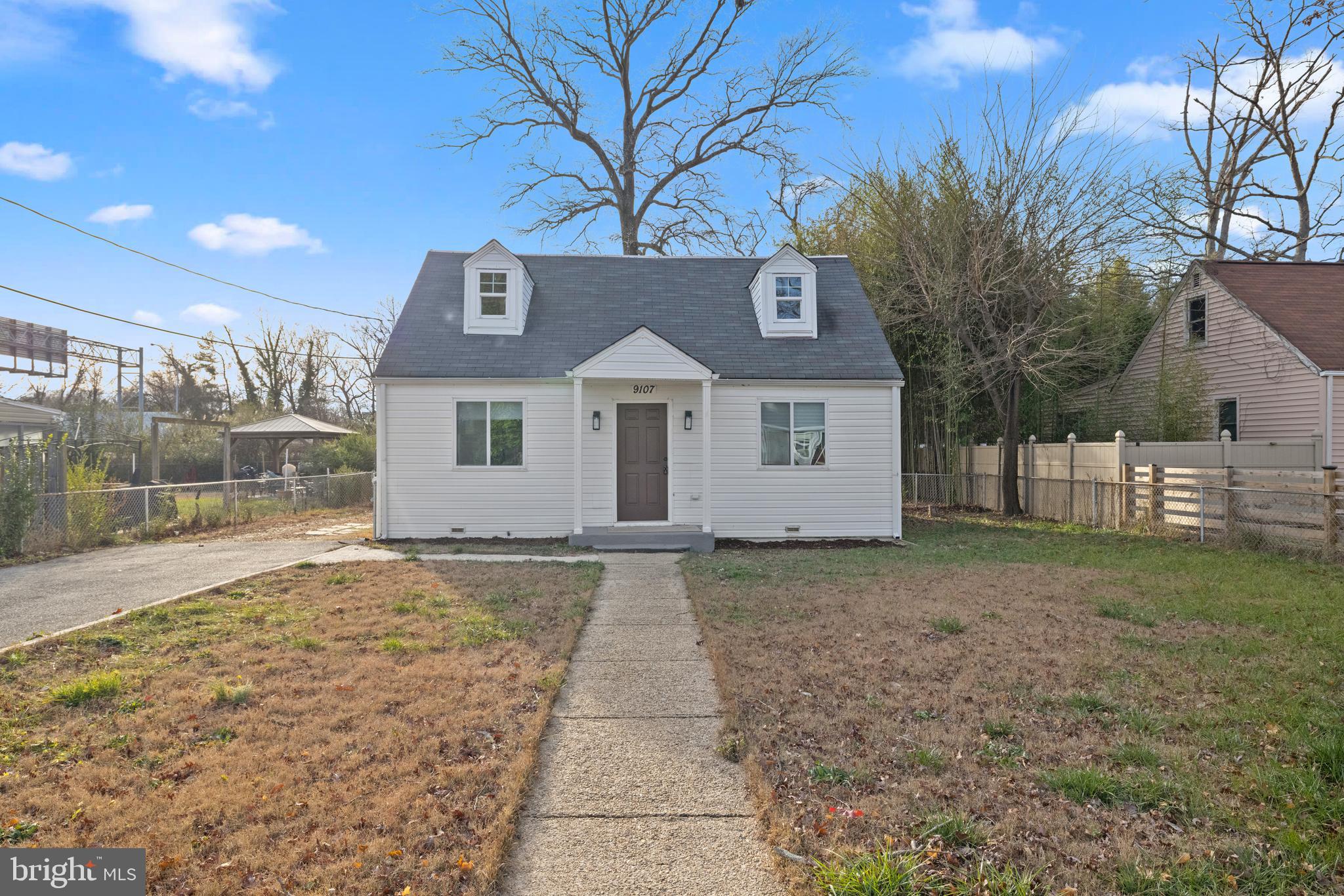 BALLARDS - Residential