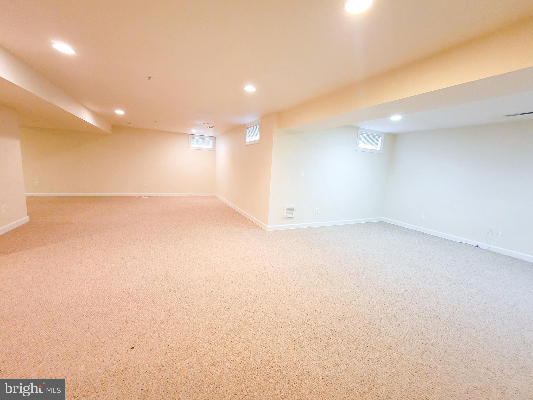 BALK HILL VILLAGE - Residential Lease