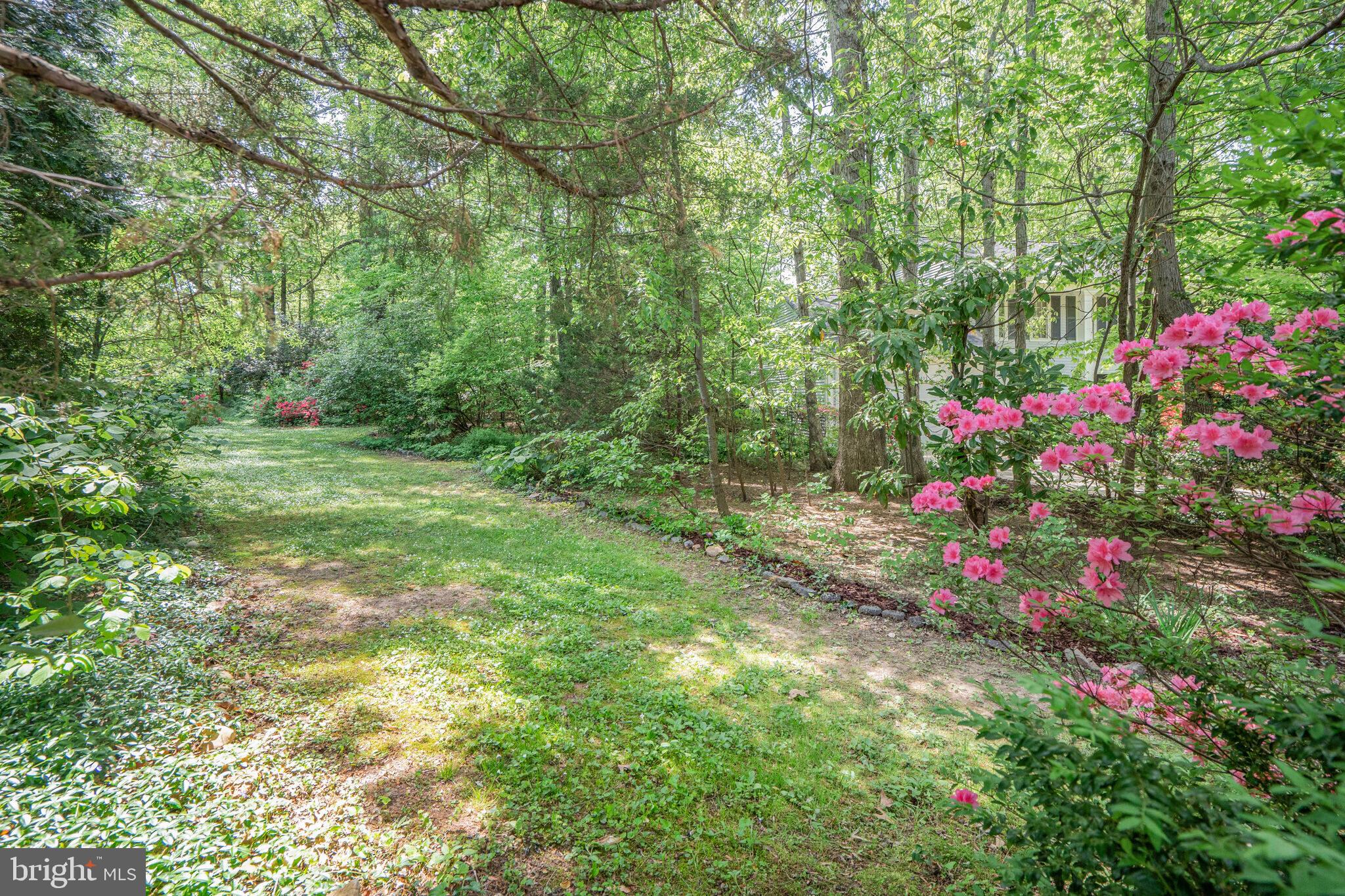 BURKE CENTRE - Residential