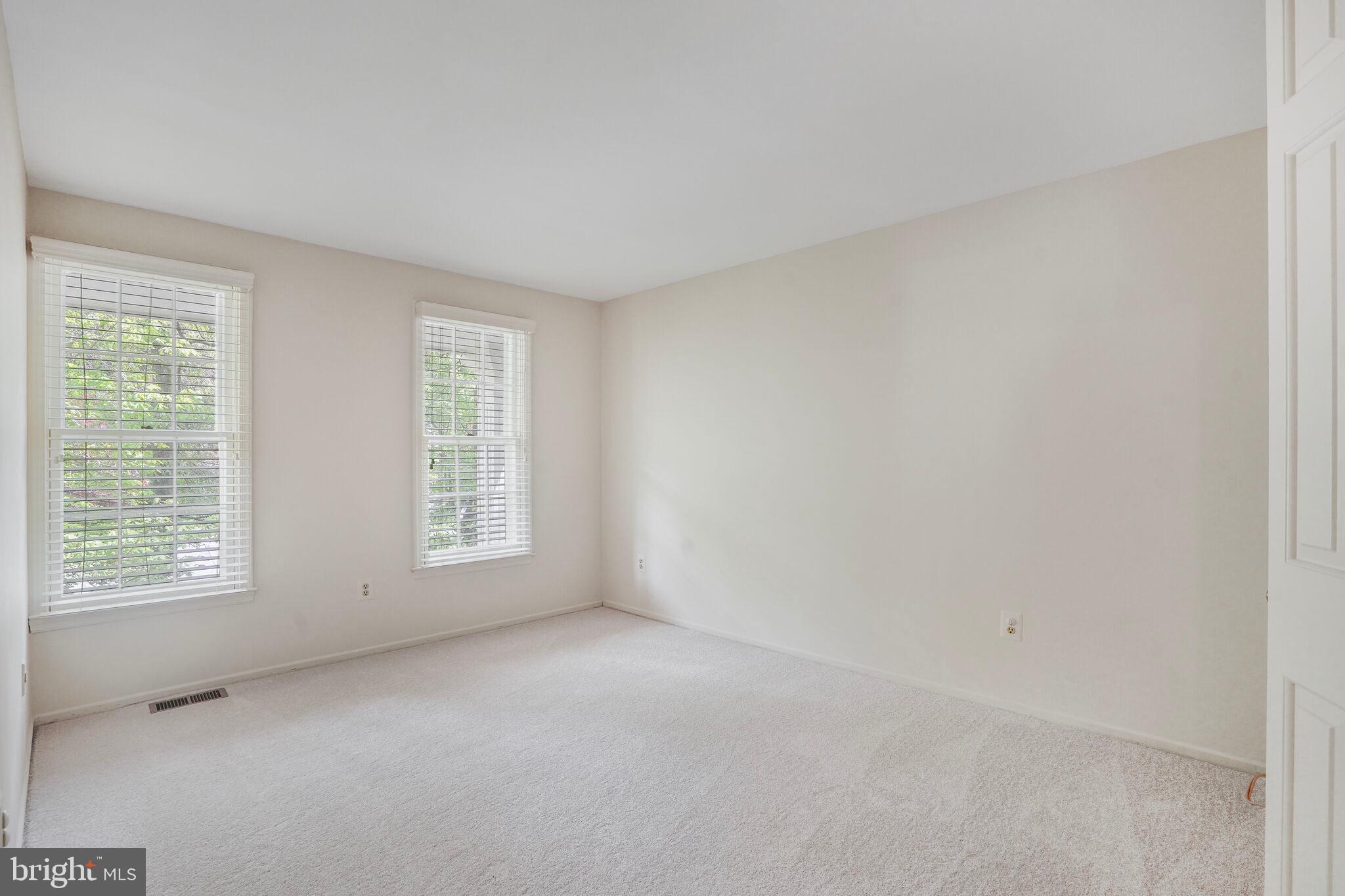 BURKE CENTRE - Residential