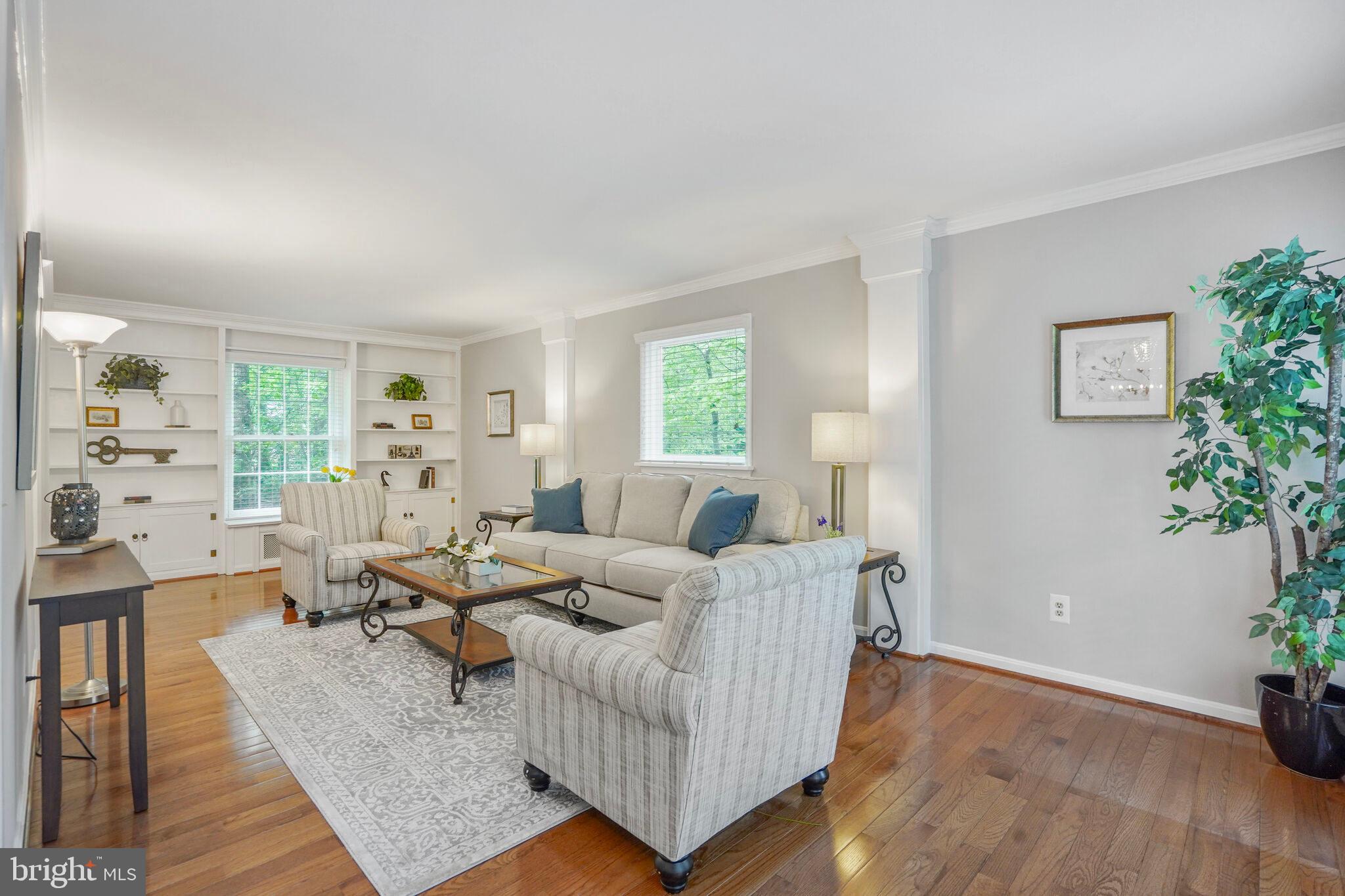 BURKE CENTRE - Residential