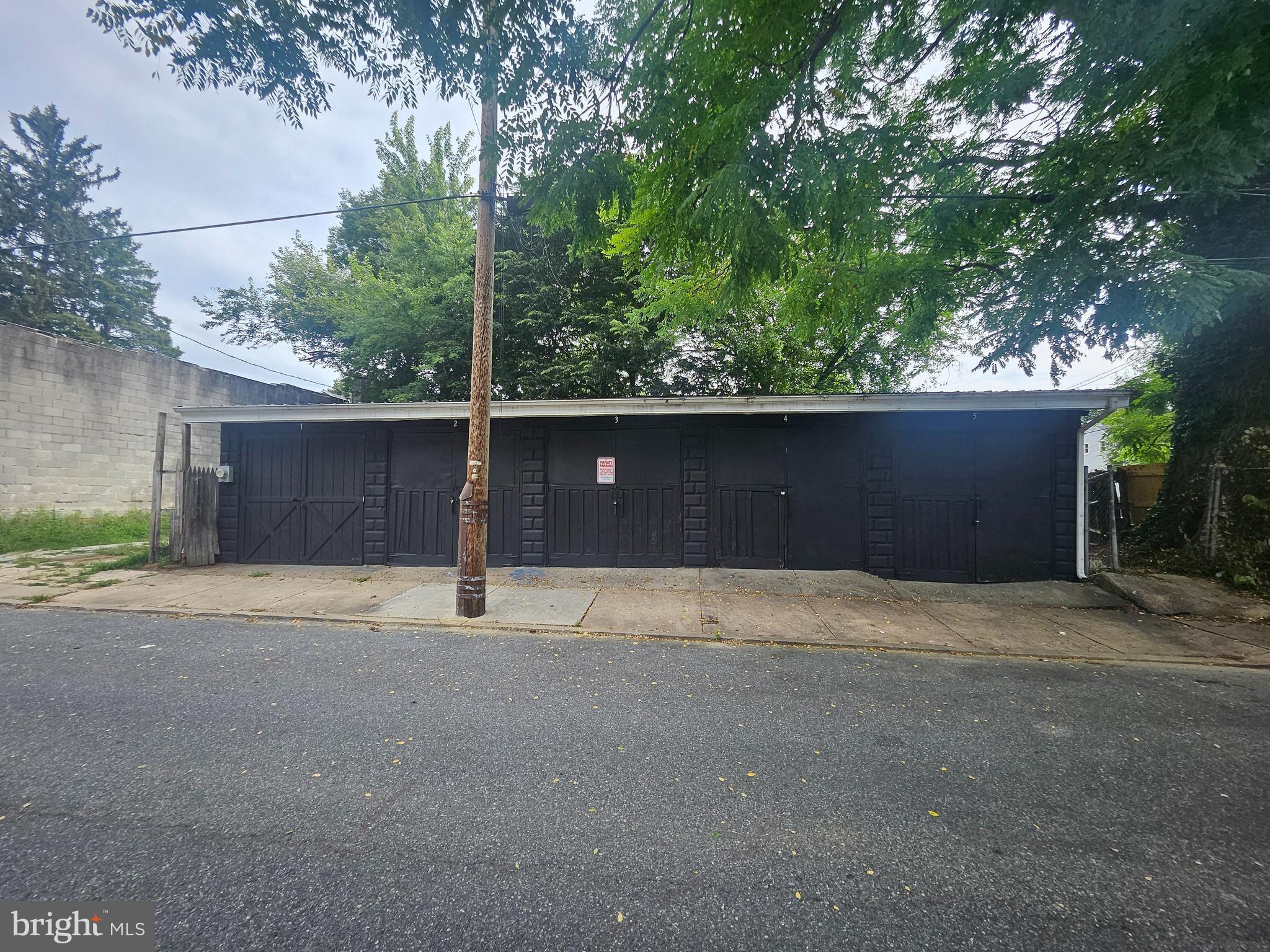 564 S DUKE STREET REAR