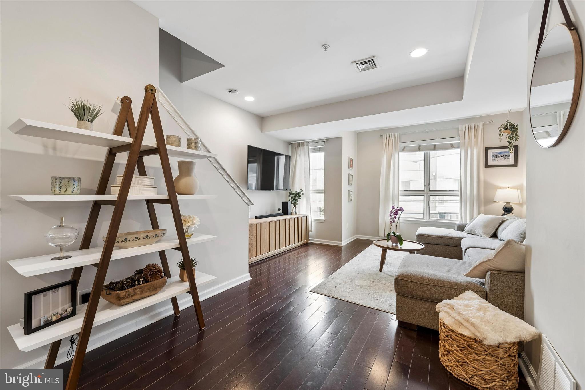 FISHTOWN - Residential