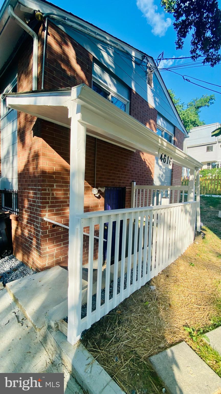 GREATER CAPITOL HEIGHTS - Residential Lease