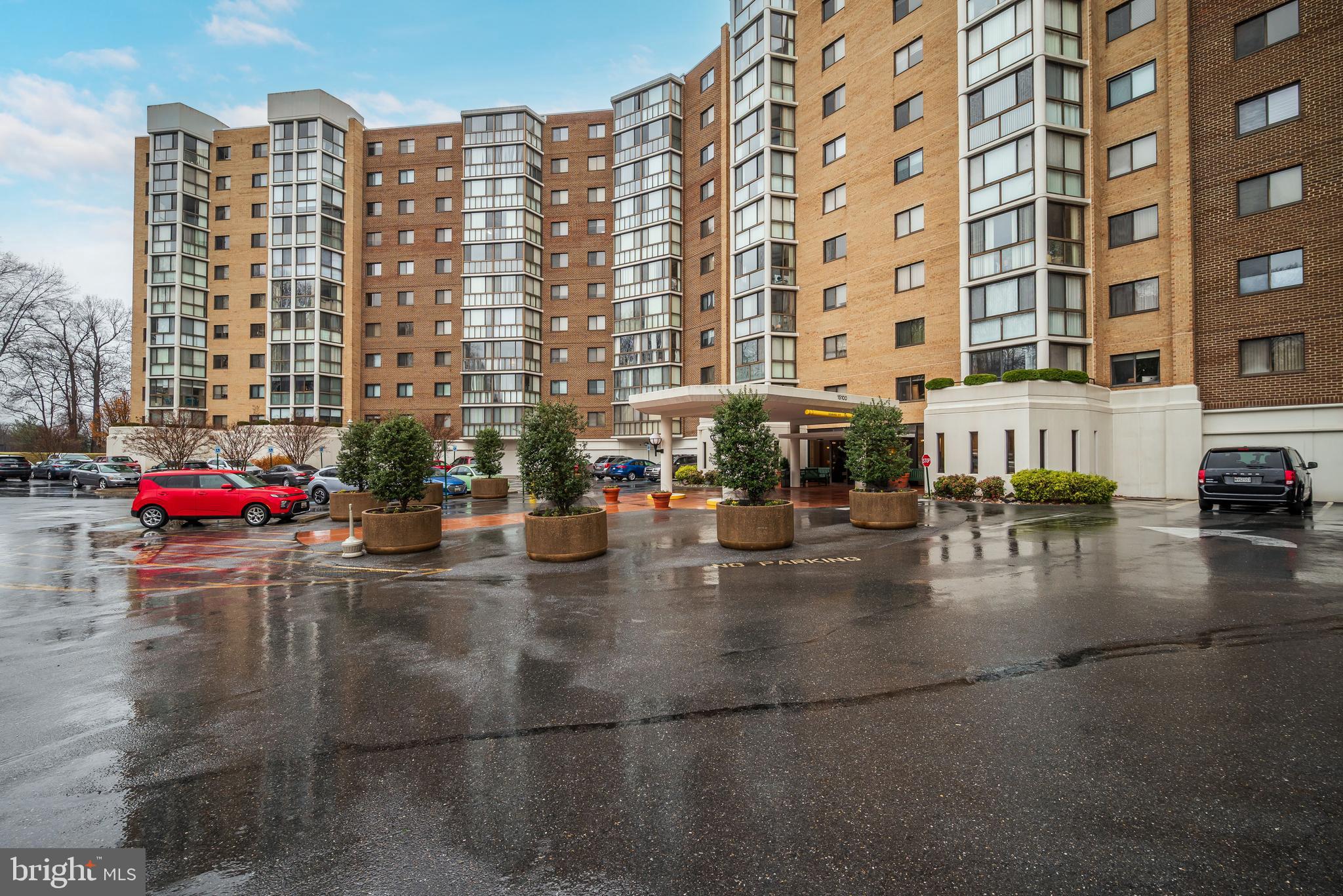 15100 INTERLACHEN DRIVE 4-521
