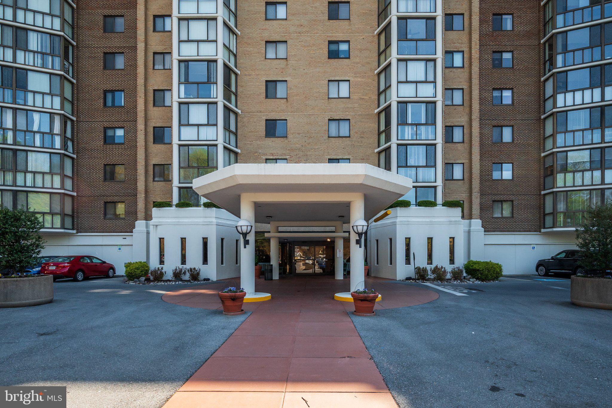 LEISURE WORLD - Residential