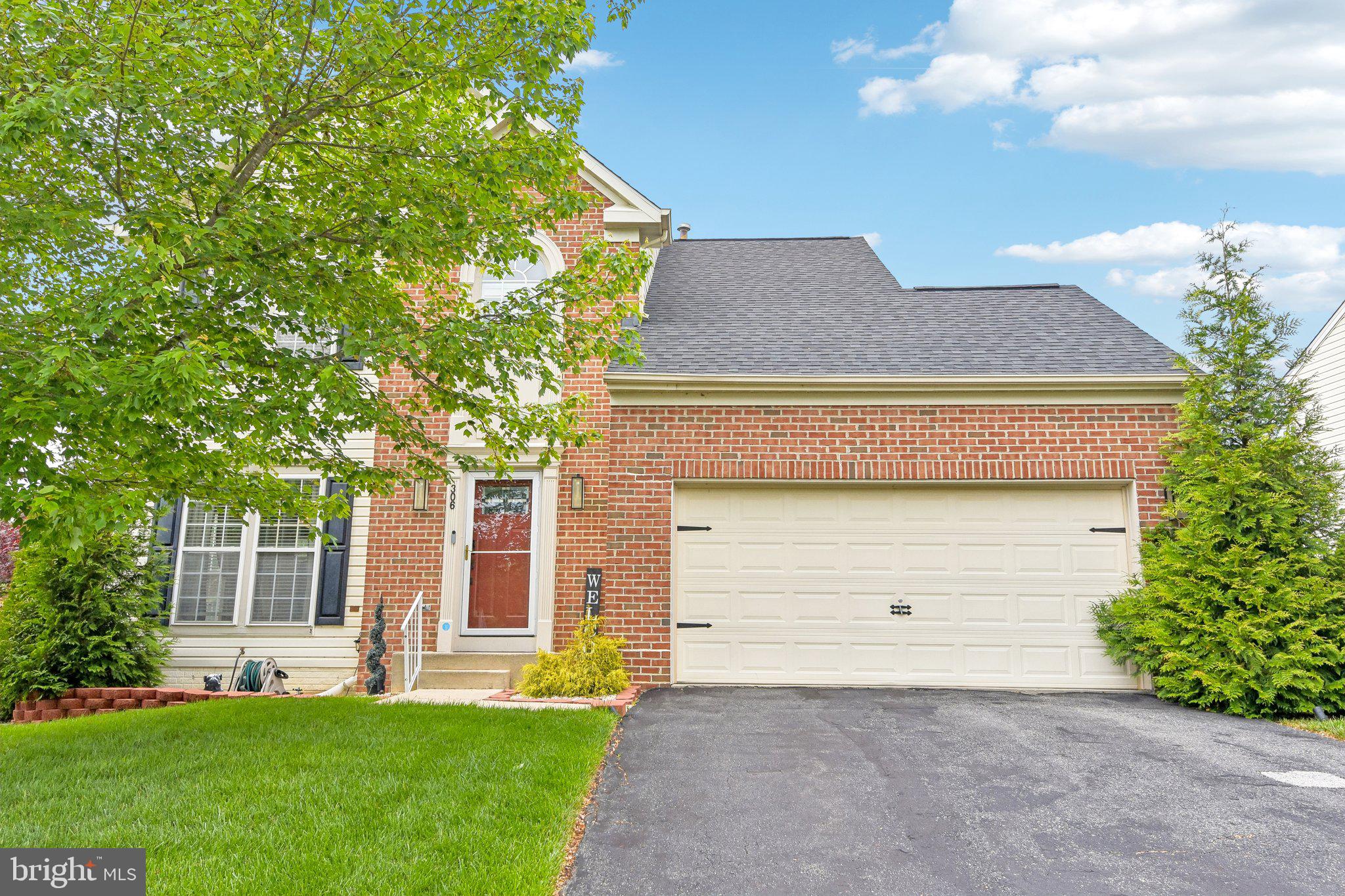 306 WATERTONS WAY