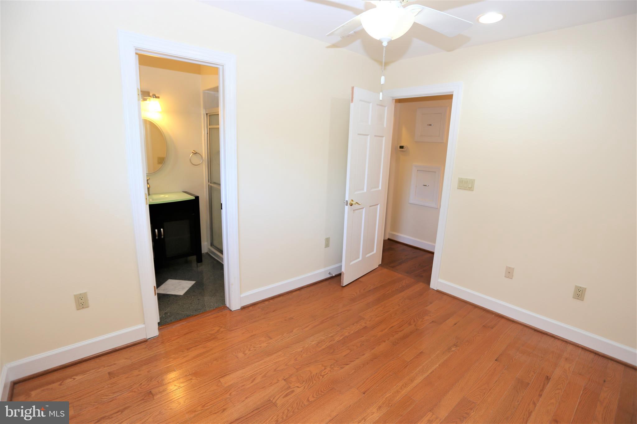 FERNWOOD - Residential Lease