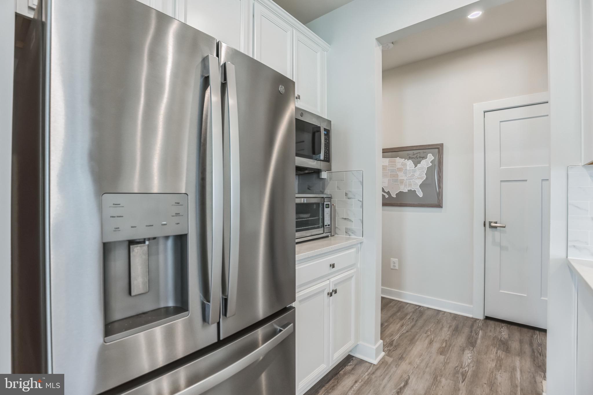 CHRISTOPHER POINTE - Residential