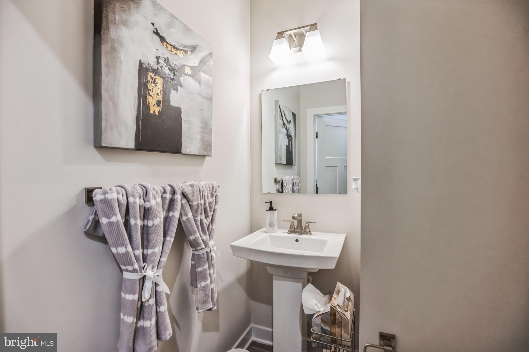 CHRISTOPHER POINTE - Residential